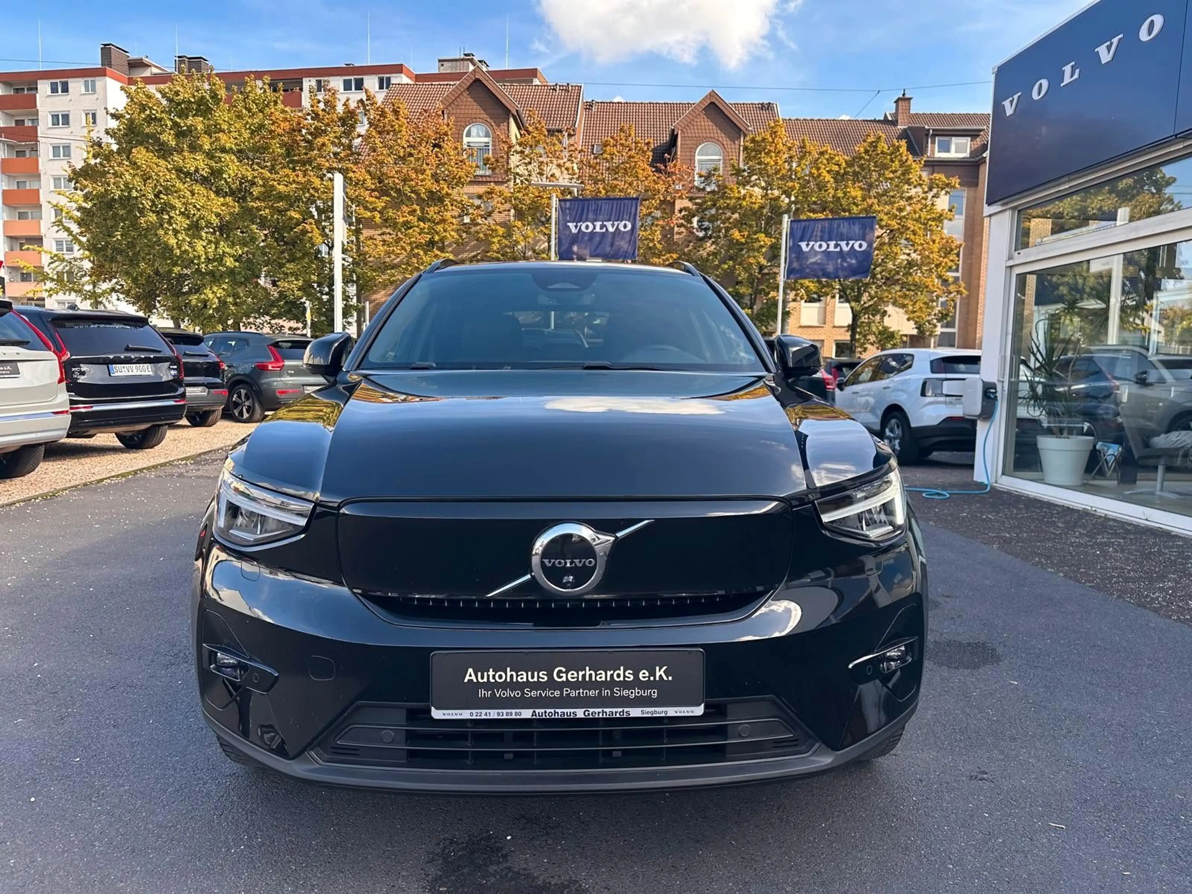 Volvo XC40 FWD Ultimate Pure Electric Pano,360°,BLIS — photo 2