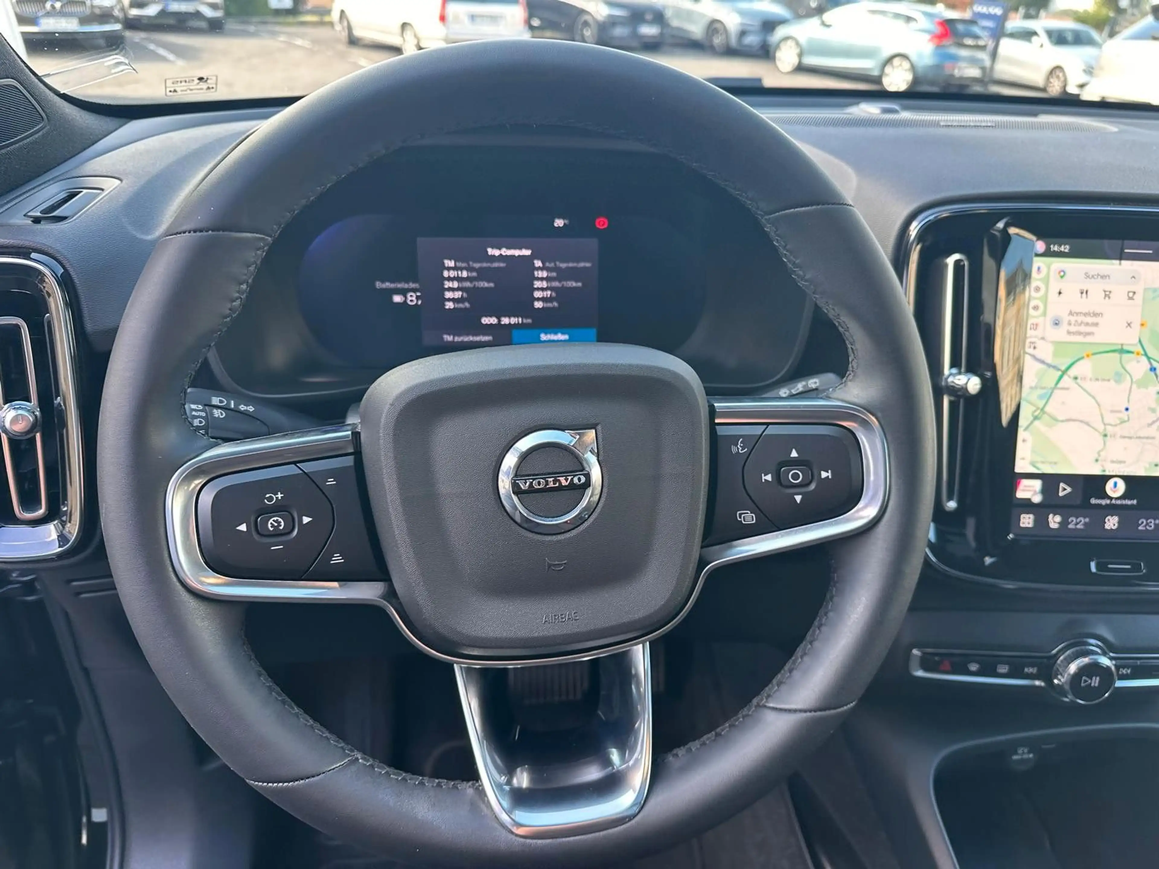Volvo XC40 FWD Ultimate Pure Electric Pano,360°,BLIS — photo 20