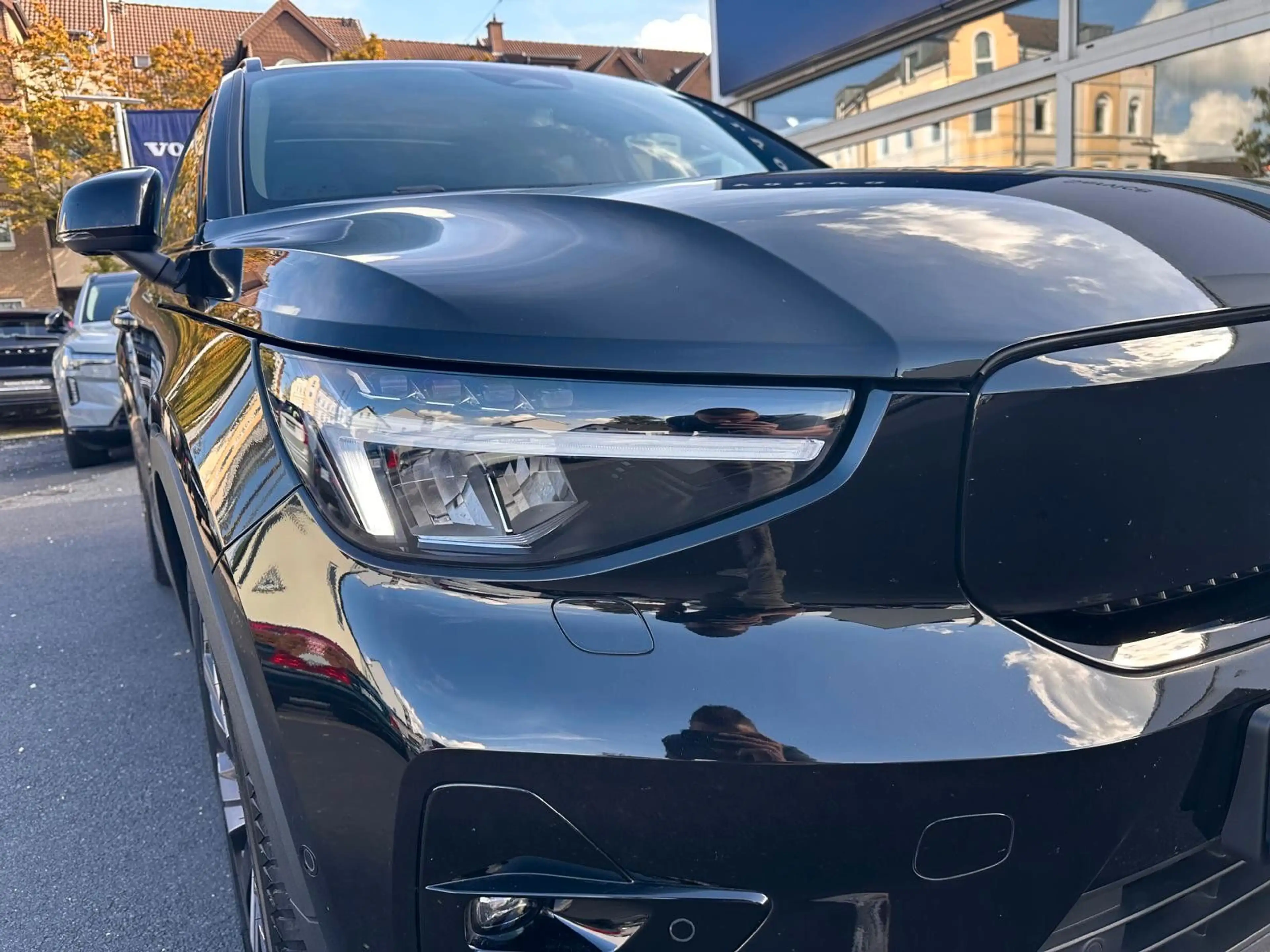 Volvo XC40 FWD Ultimate Pure Electric Pano,360°,BLIS — photo 5