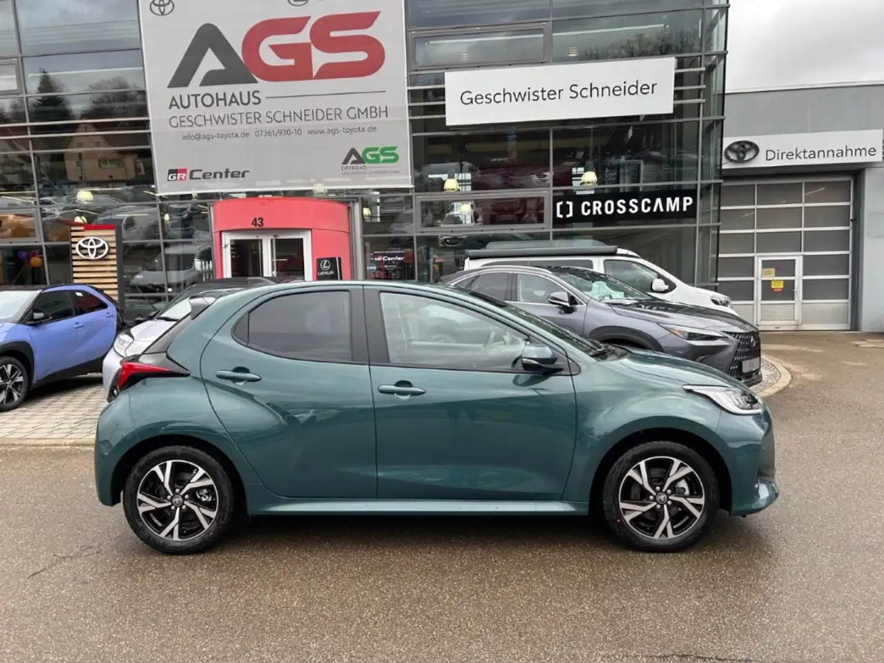 Toyota Yaris Hybrid 1,5L Teamplayer Safety + Comfort Paket 3