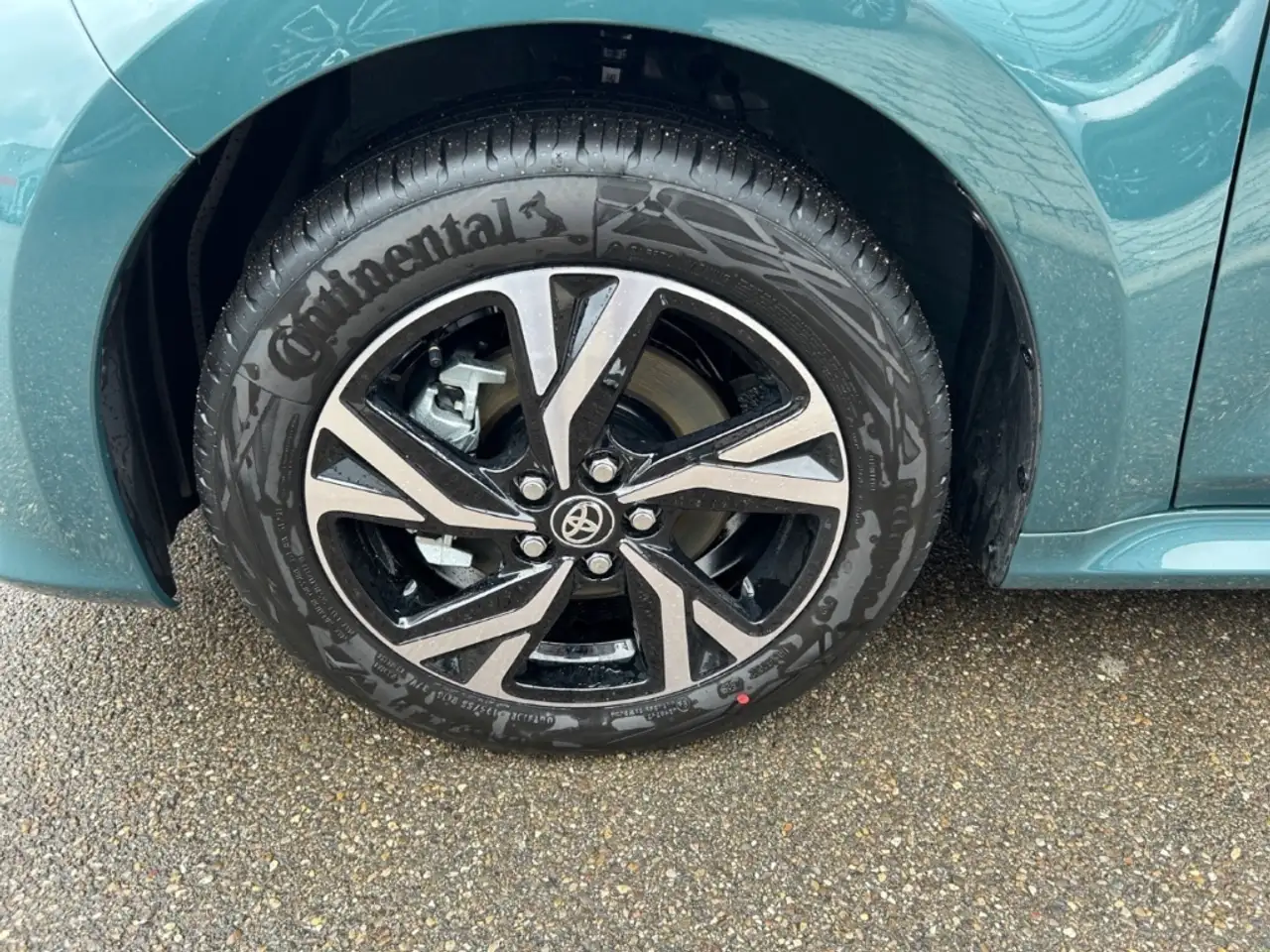 Toyota Yaris Hybrid 1,5L Teamplayer Safety + Comfort Paket 8