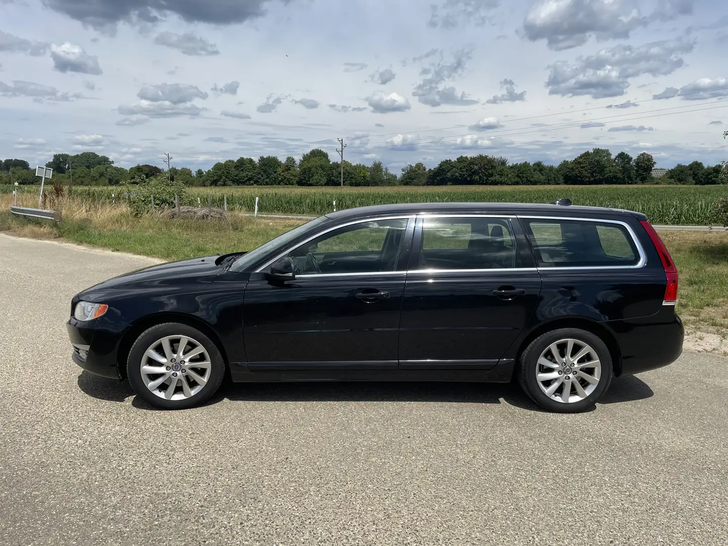 Volvo V70 D4 Geartronic Summum - 2