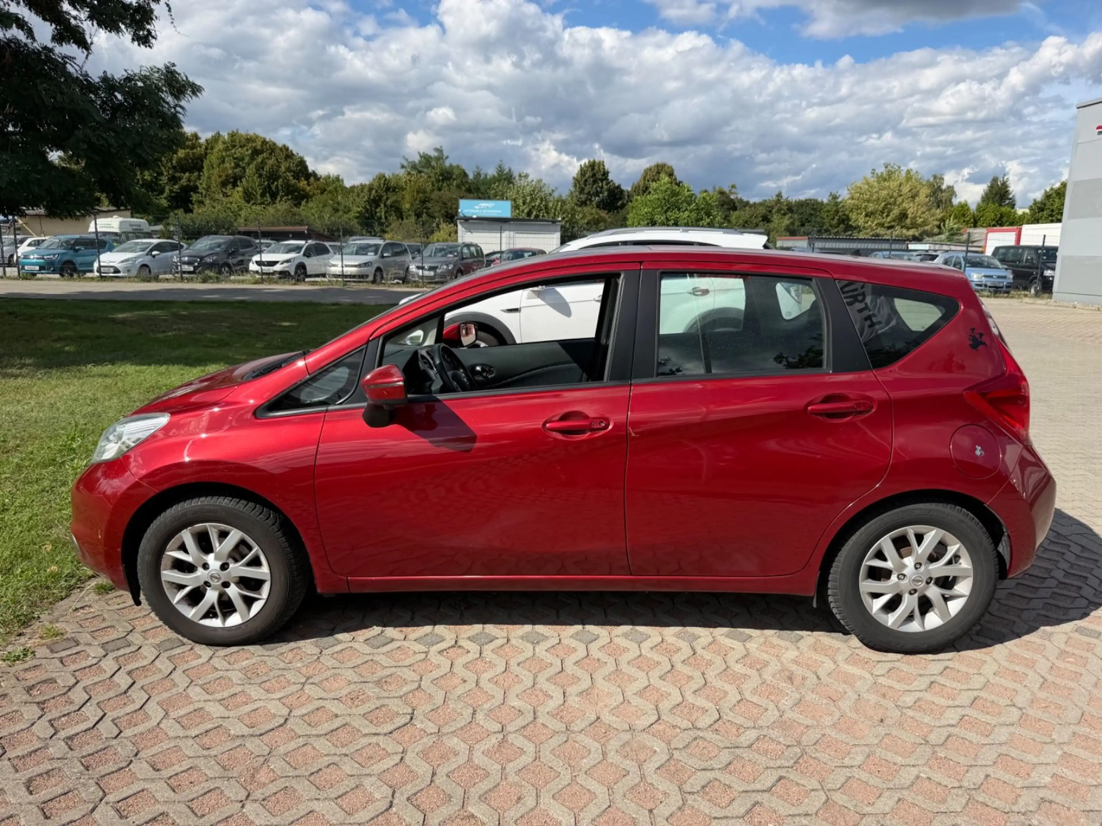 Nissan Note Acenta — photo 4