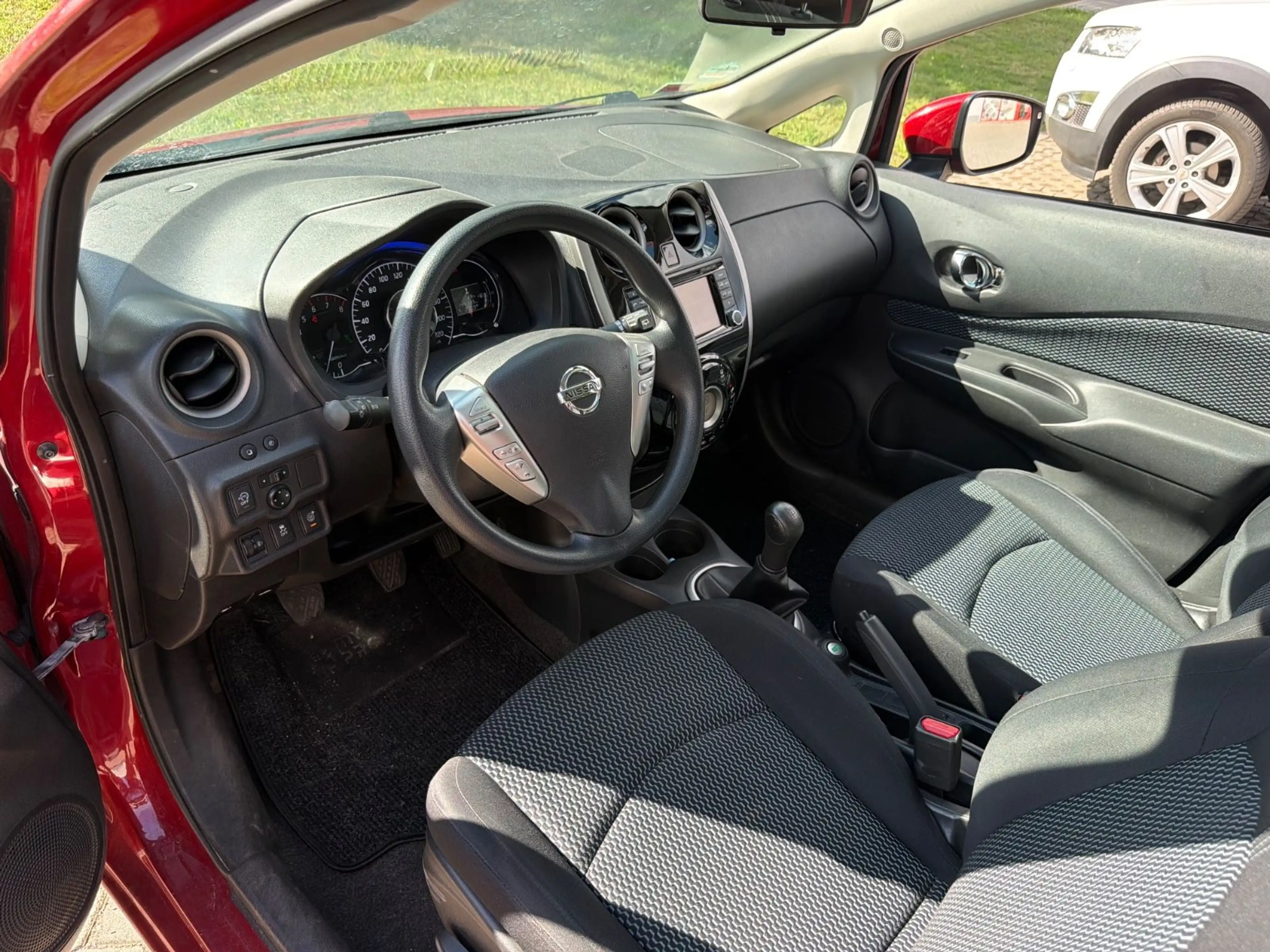 Nissan Note Acenta — photo 14