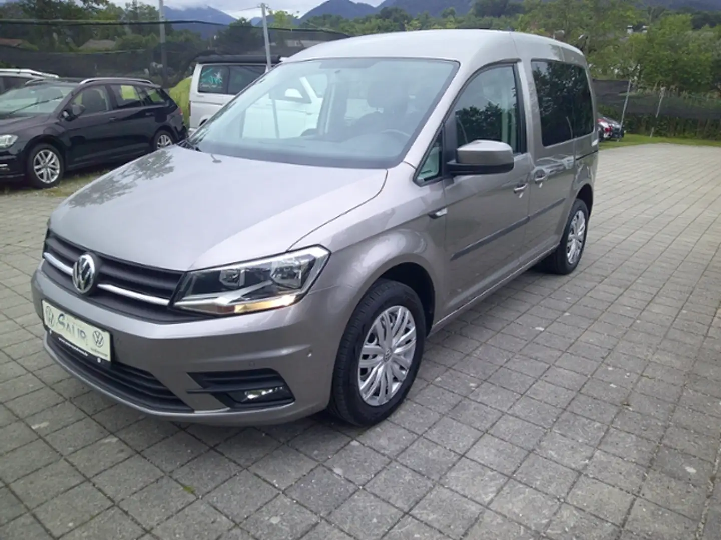 Volkswagen Caddy 1.4 TSI Trendline*AHK*PDC*SHZ*Klima Beige - 2