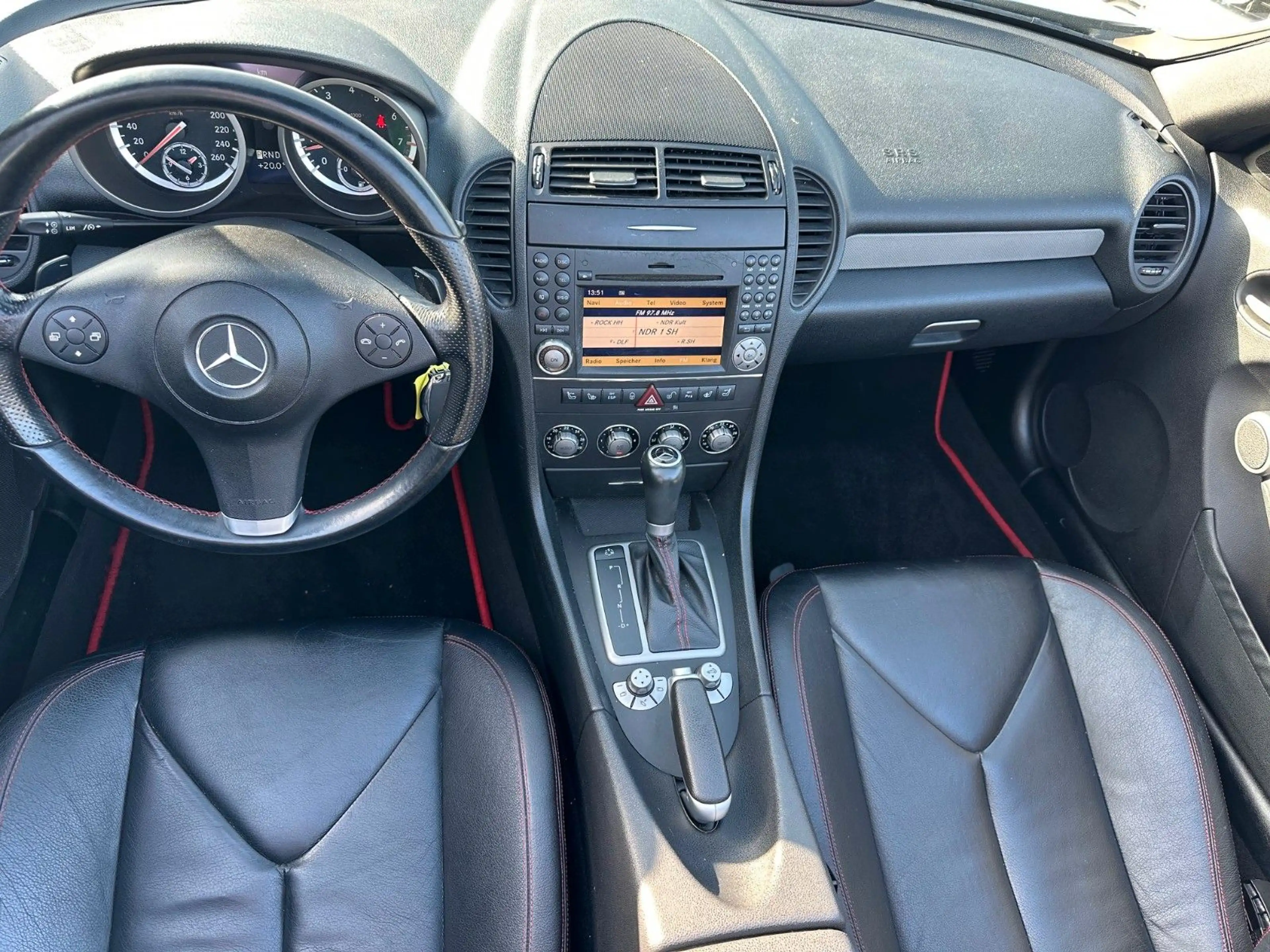 Mercedes-Benz SLK 300 Airscarf,Navi,Scheckheft,2,Han seit 2014 — photo 14