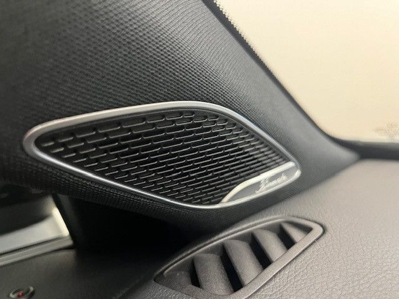 Mercedes-Benz A 200 AMG-Line Multibeam Burmester Memory — photo 7