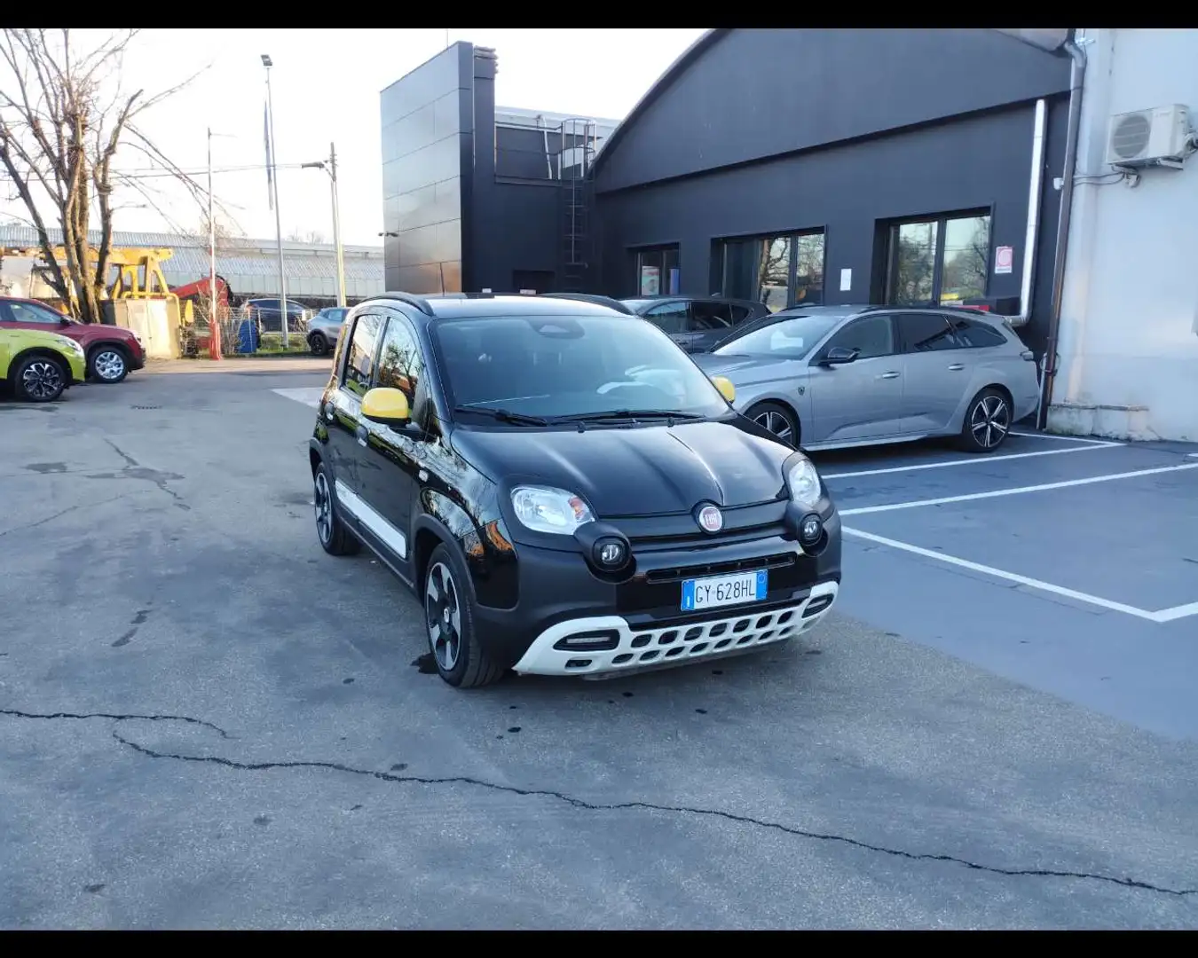 Fiat Panda Cross - Panda Cross 1.0 FireFly S&S Hybrid Schwarz - 2
