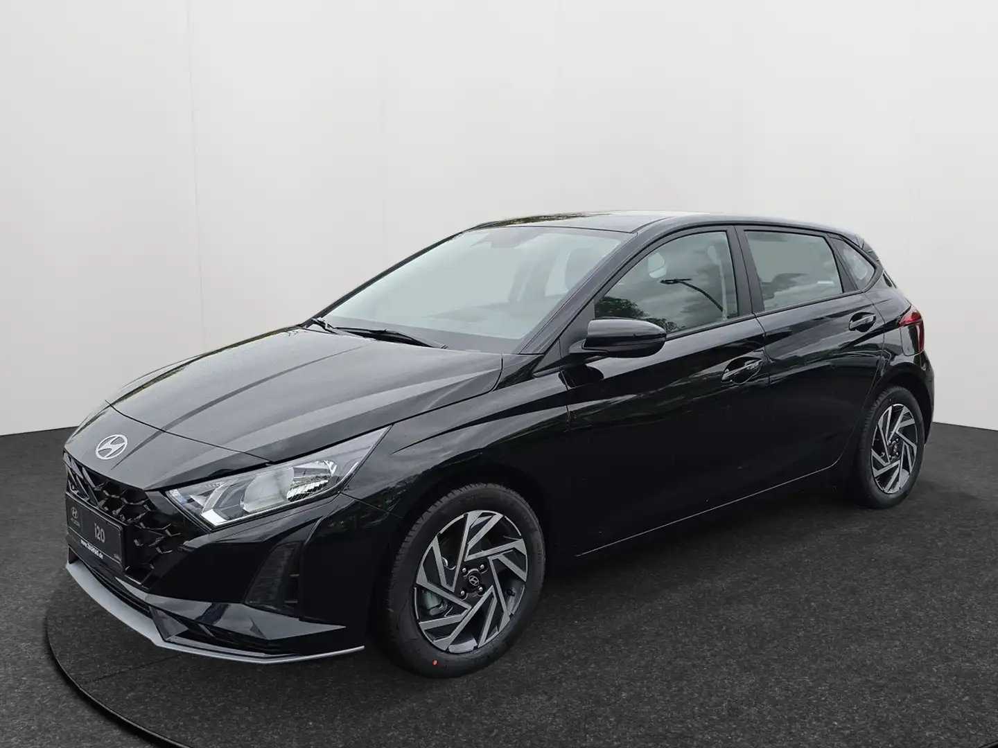 Hyundai i20 i20 1.0 Turbo DCT Trend Mod. 25 Klimaaut.Navi Schwarz - 1