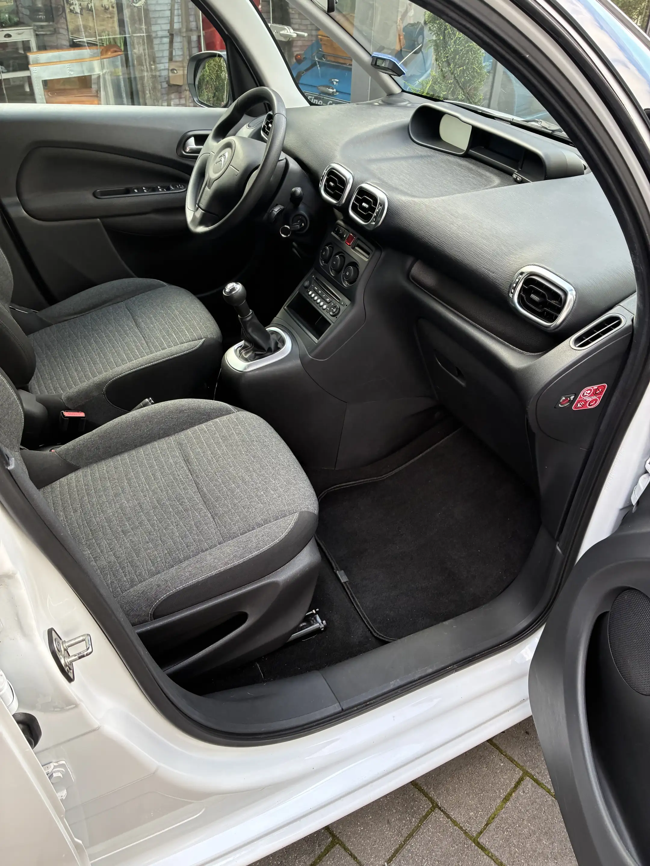 Citroen C3 Picasso Selection — photo 12