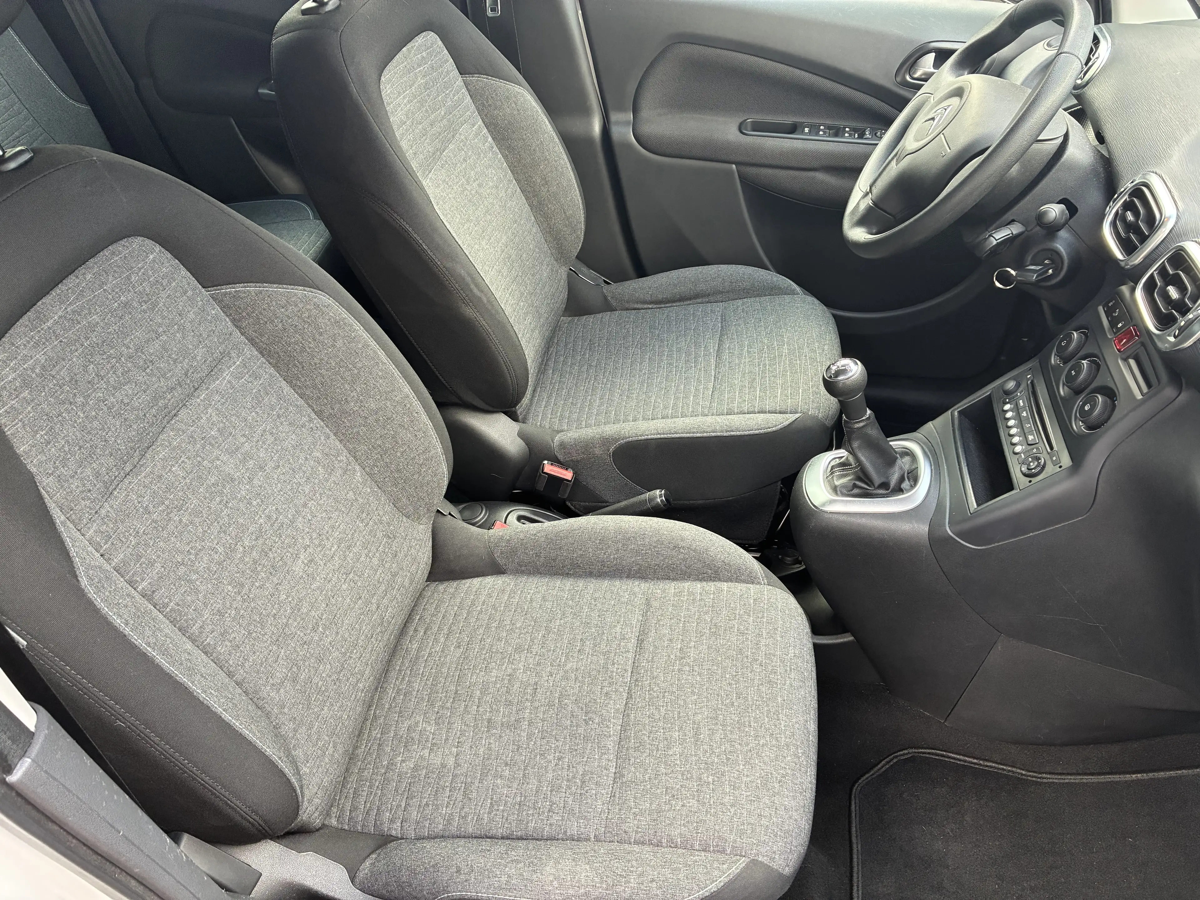 Citroen C3 Picasso Selection — photo 10