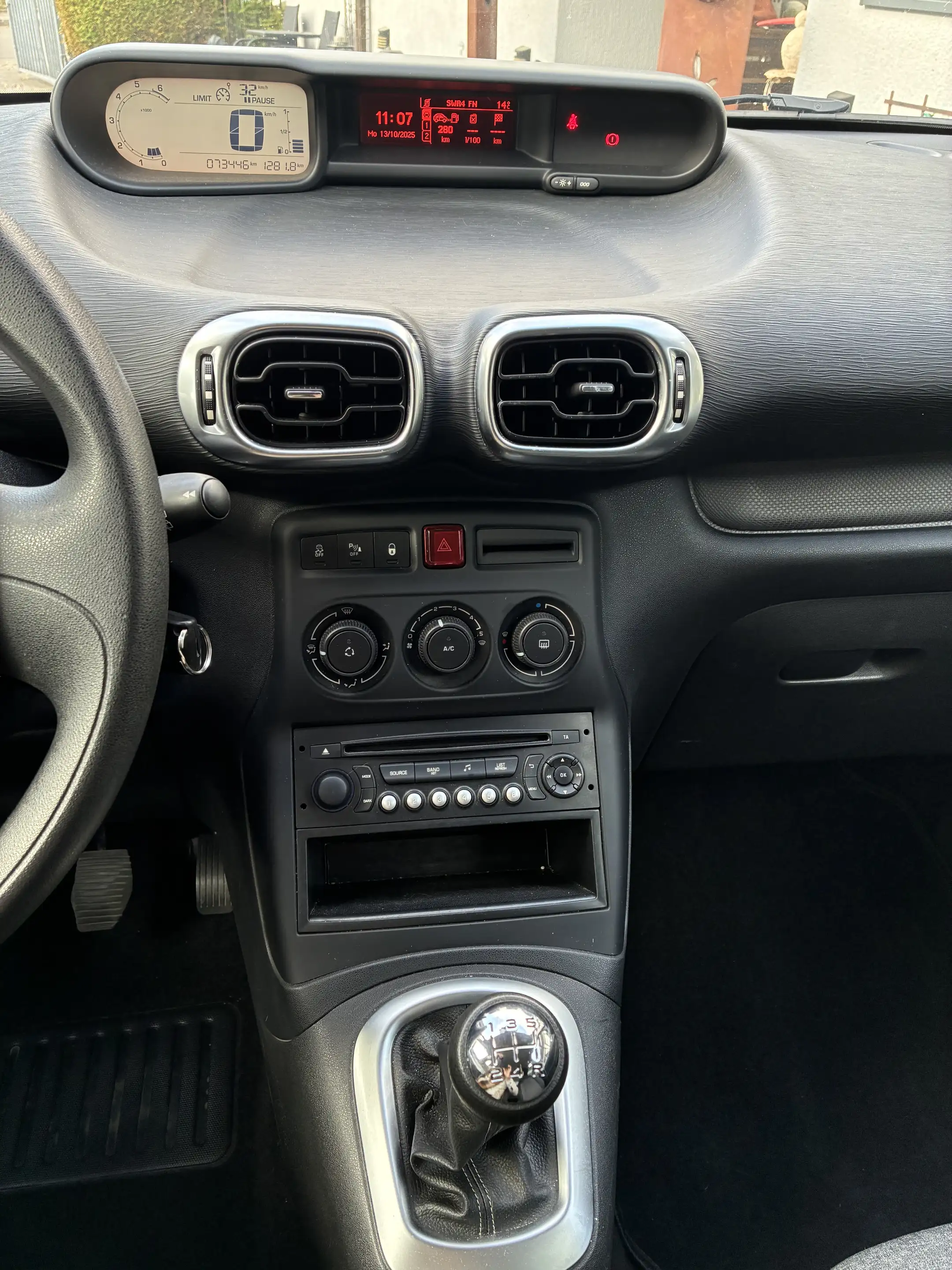 Citroen C3 Picasso Selection — photo 13