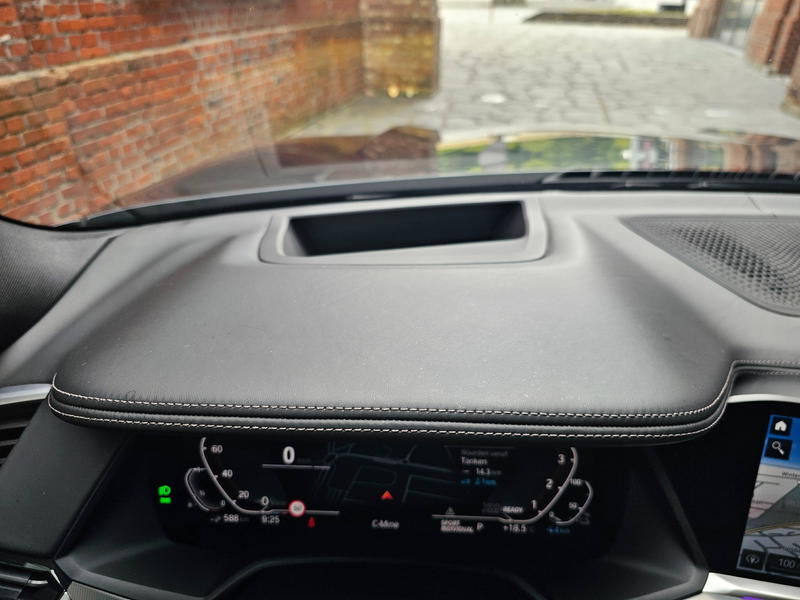 BMW X5 3.0 xDrive-45e m-sport 71000km btw inclusief nette wagen!! — photo 15