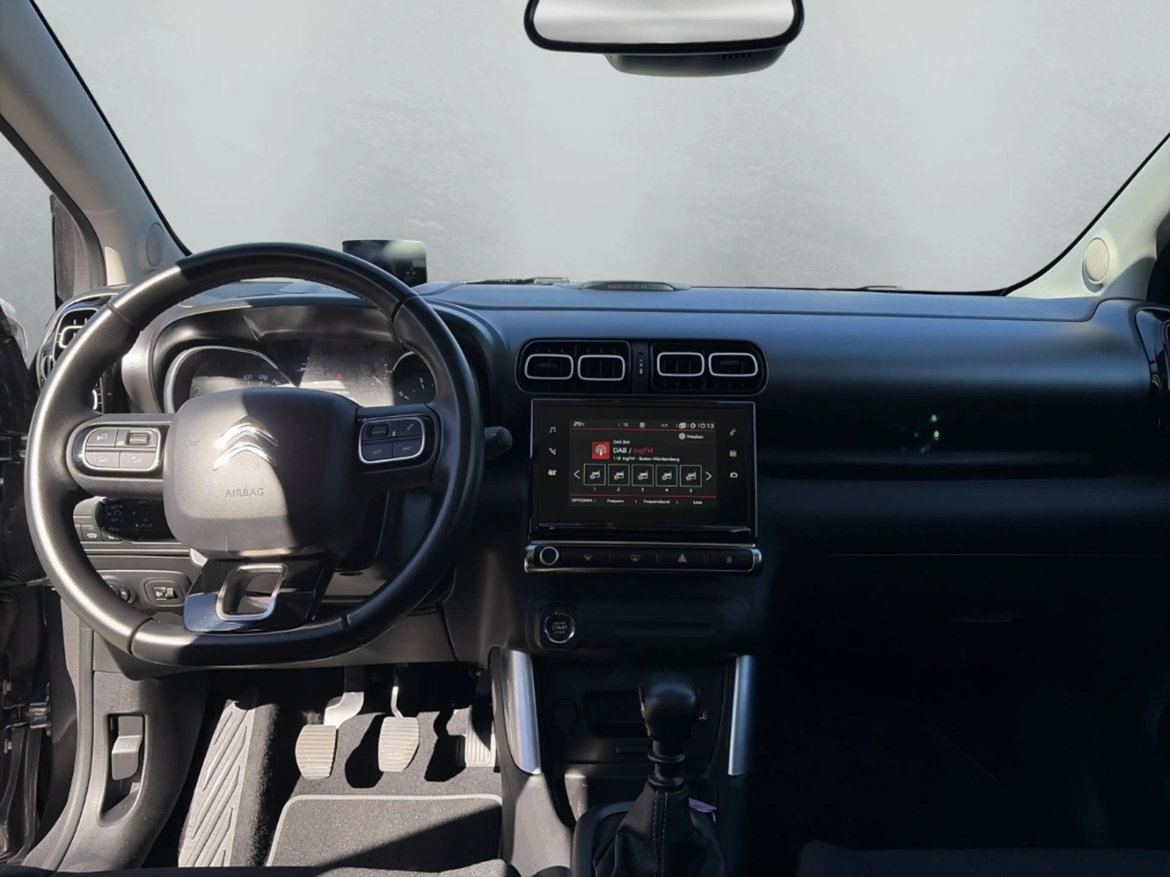 Citroen C3 Aircross Shine HUD Navi Apple CarPlay Android Auto DAB — photo 7