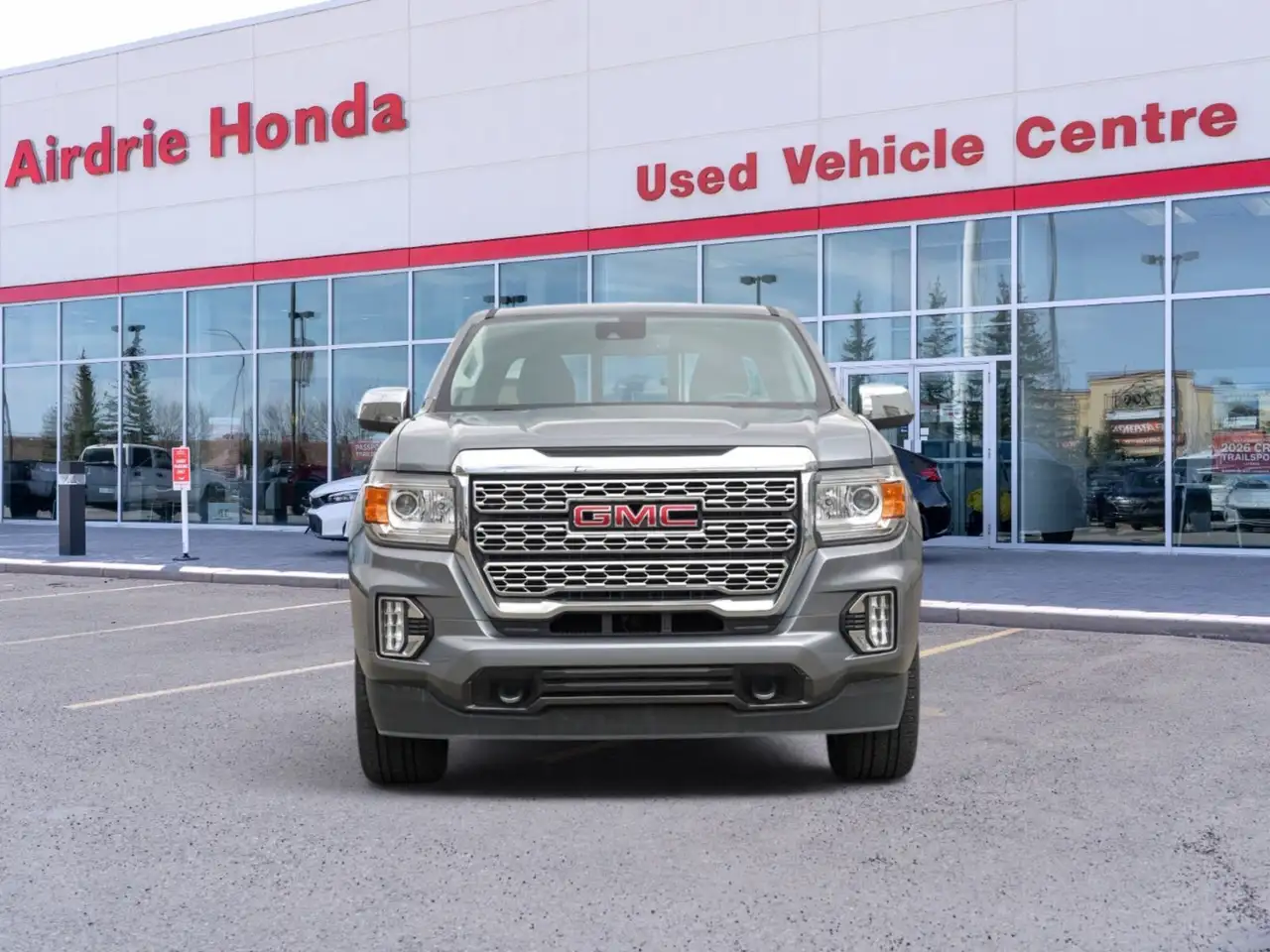 GMC Canyon снимка GMC Canyon