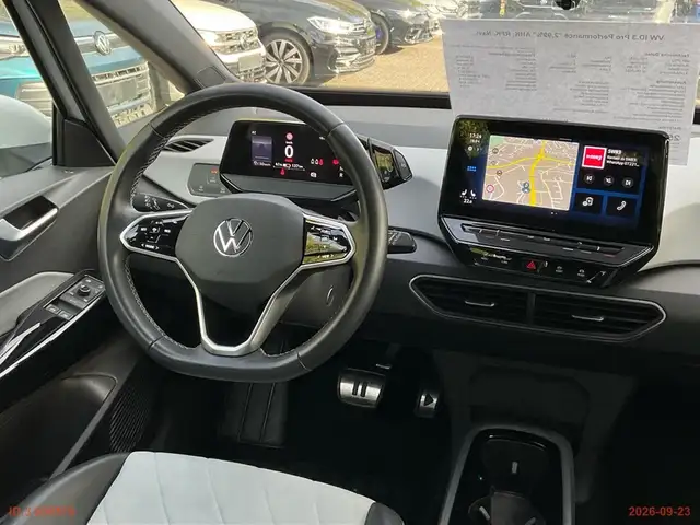 Volkswagen Id.3 view 8