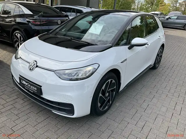 Volkswagen Id.3 view 2