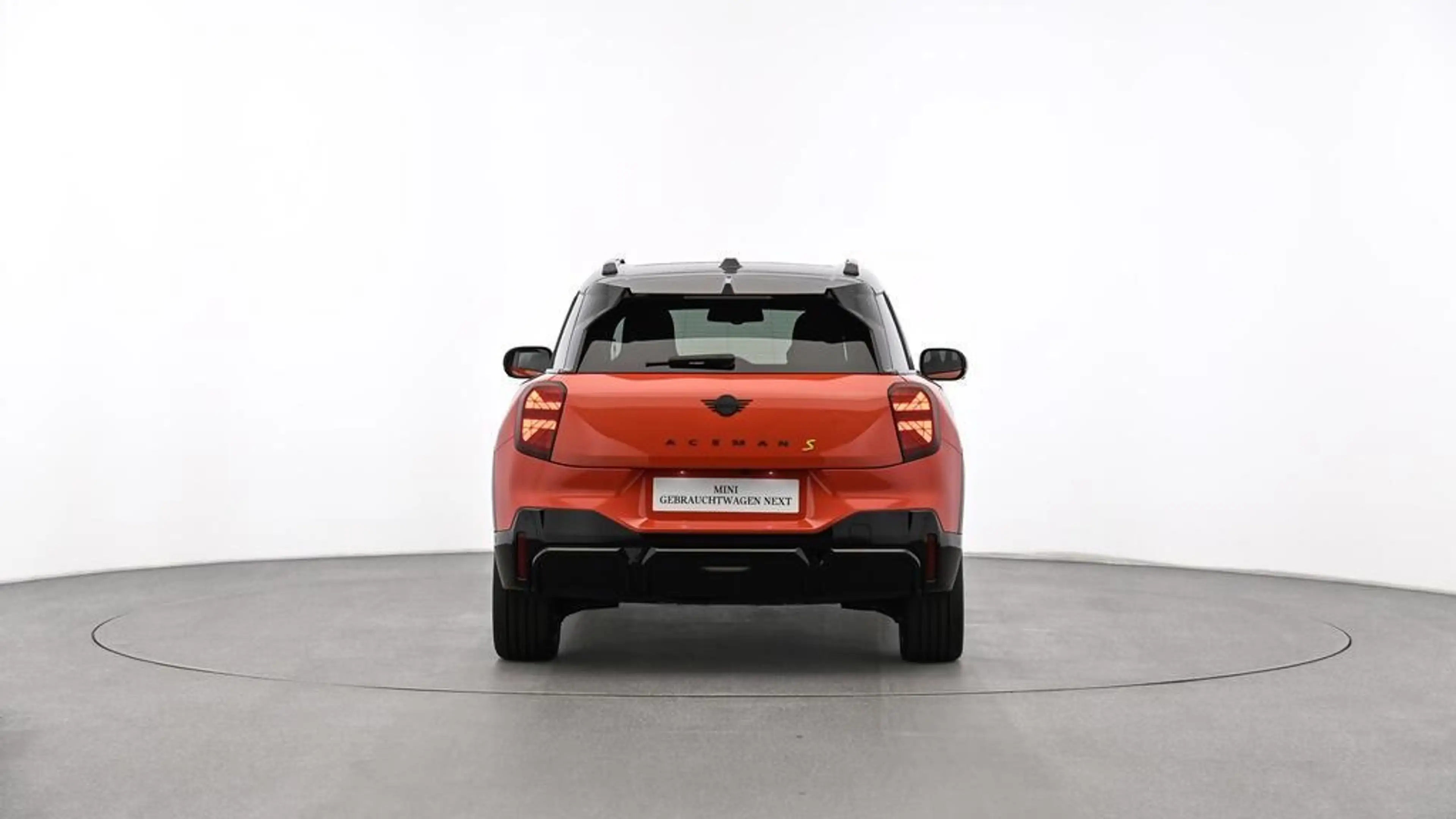 MINI Aceman SE J05 HC0 — photo 11