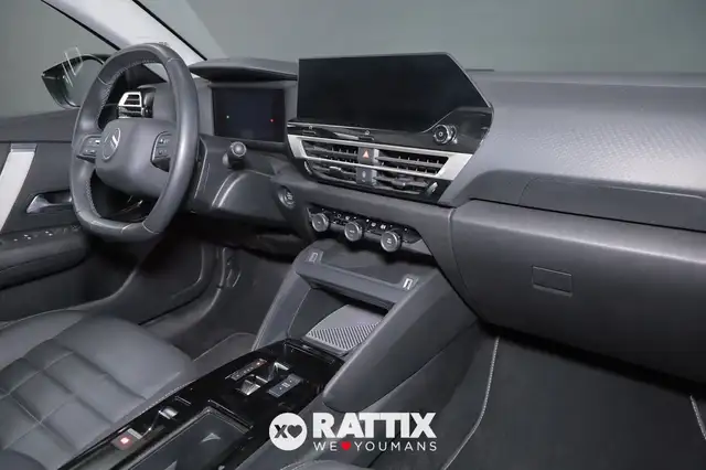 Citroen C4 X view 12
