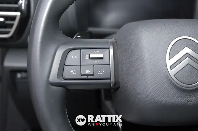 Citroen C4 X view 8