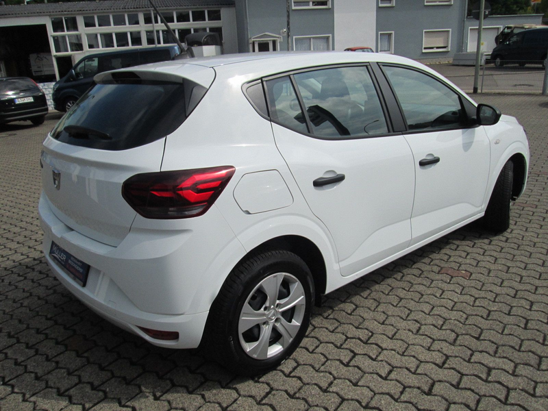 Dacia Sandero III Essential — photo 2