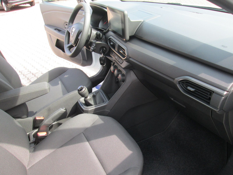Dacia Sandero III Essential — photo 13