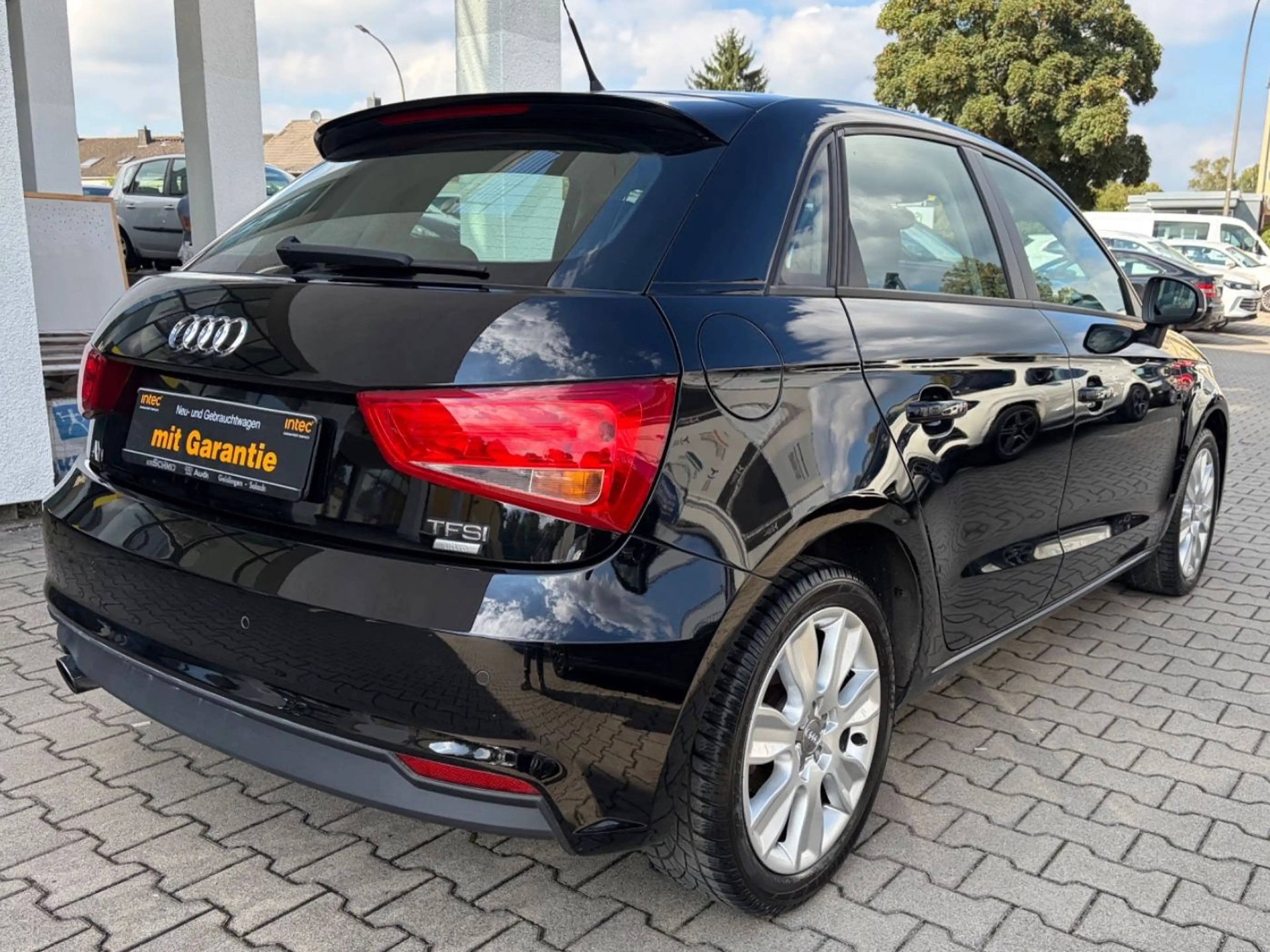 Audi A1 Sportback Sport Navi LMRäder Klima Multifunkn — photo 6