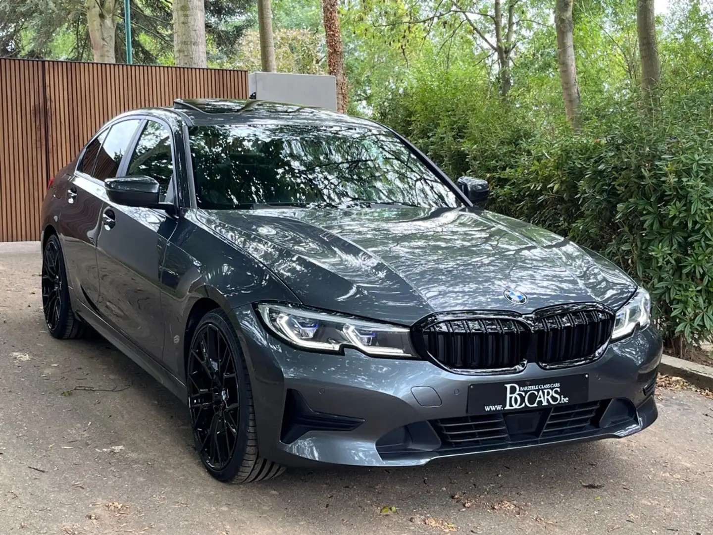 BMW 330 ea Laser-Pano-ACC-Navi/Cockpit Pro-Leer-Zetelverw Grijs - 1