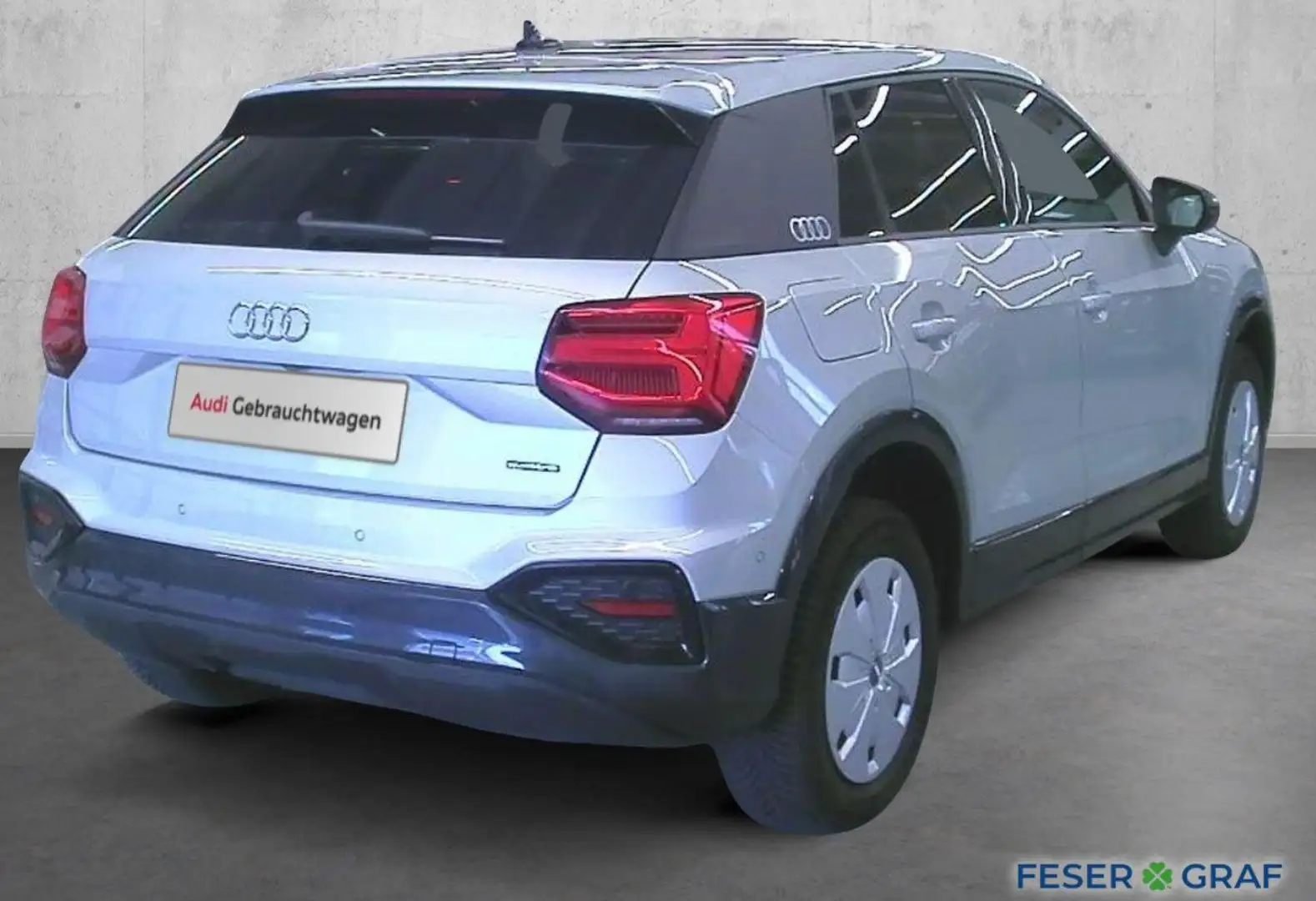 Audi Q2 adv 40 TFSI qu. S-tro. +Matrix+AHK+ACC+Standheiz+ Silber - 2