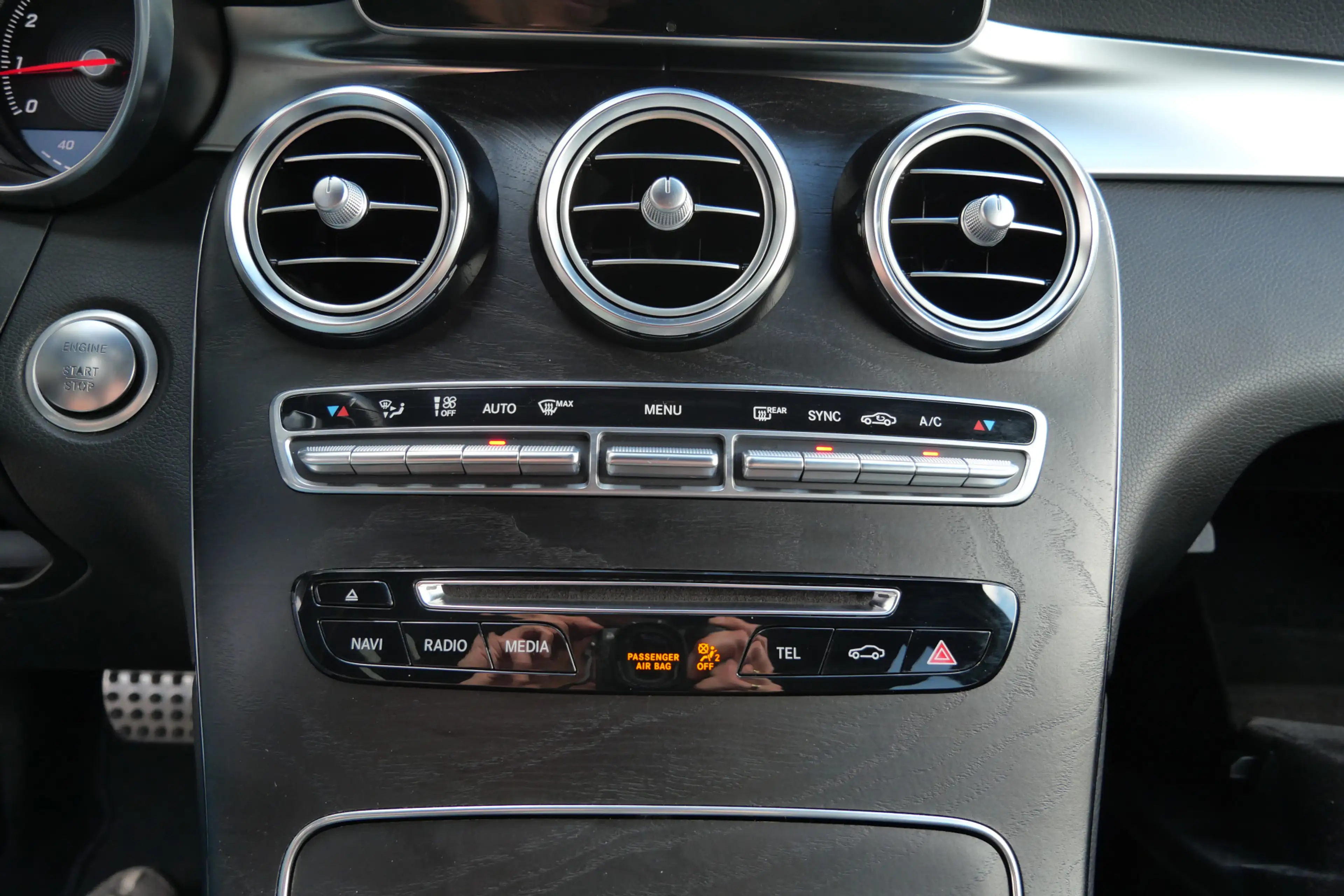 Mercedes-Benz GLC 250 4MATIC Edition 1 | Carplay | Trekhaak | Burmester — photo 8