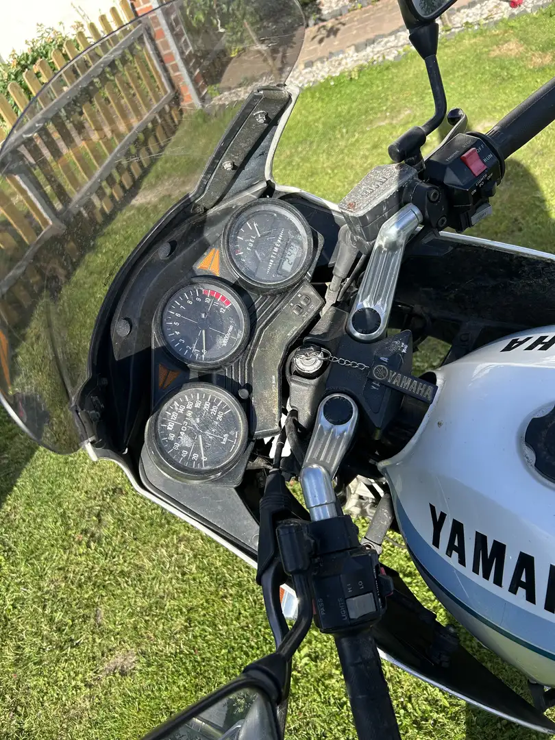 Yamaha XJ 900 Srebrny - 1