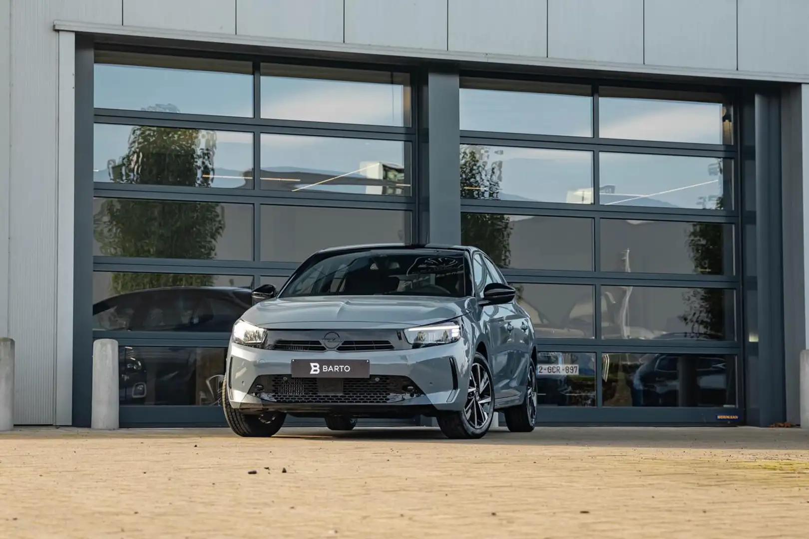 Opel Corsa Facelift | GS | Automaat | Alcantara | Zetelver... Grau - 1