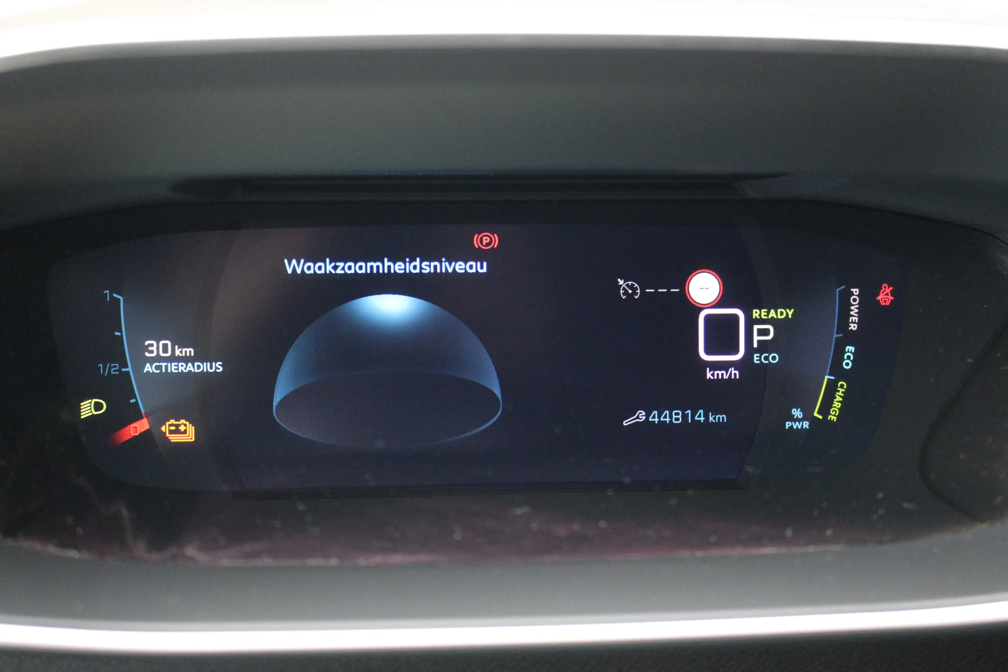 Peugeot e-208 EV Allure Pack 50 kWh — photo 18