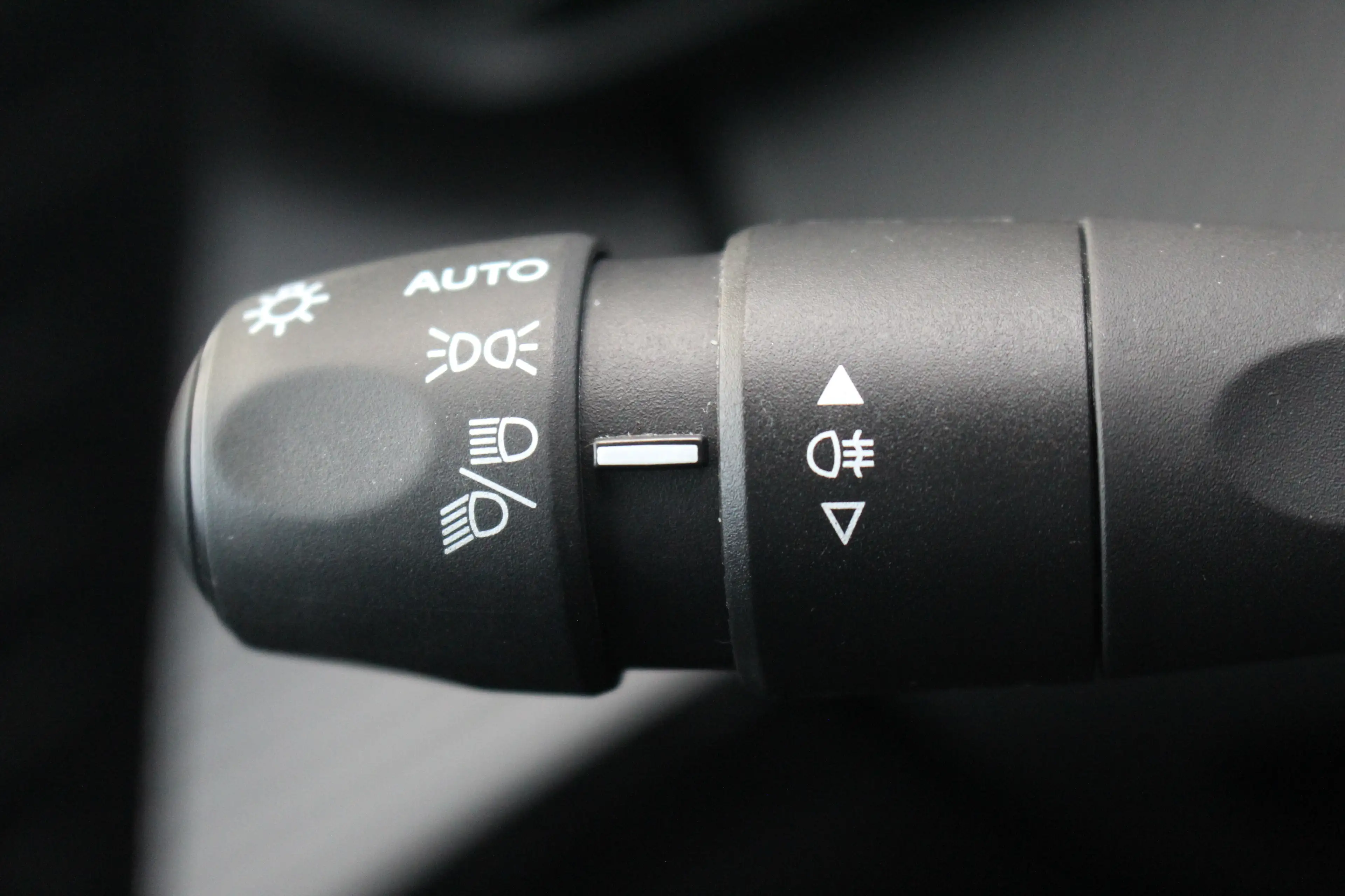 Peugeot e-208 EV Allure Pack 50 kWh — photo 16
