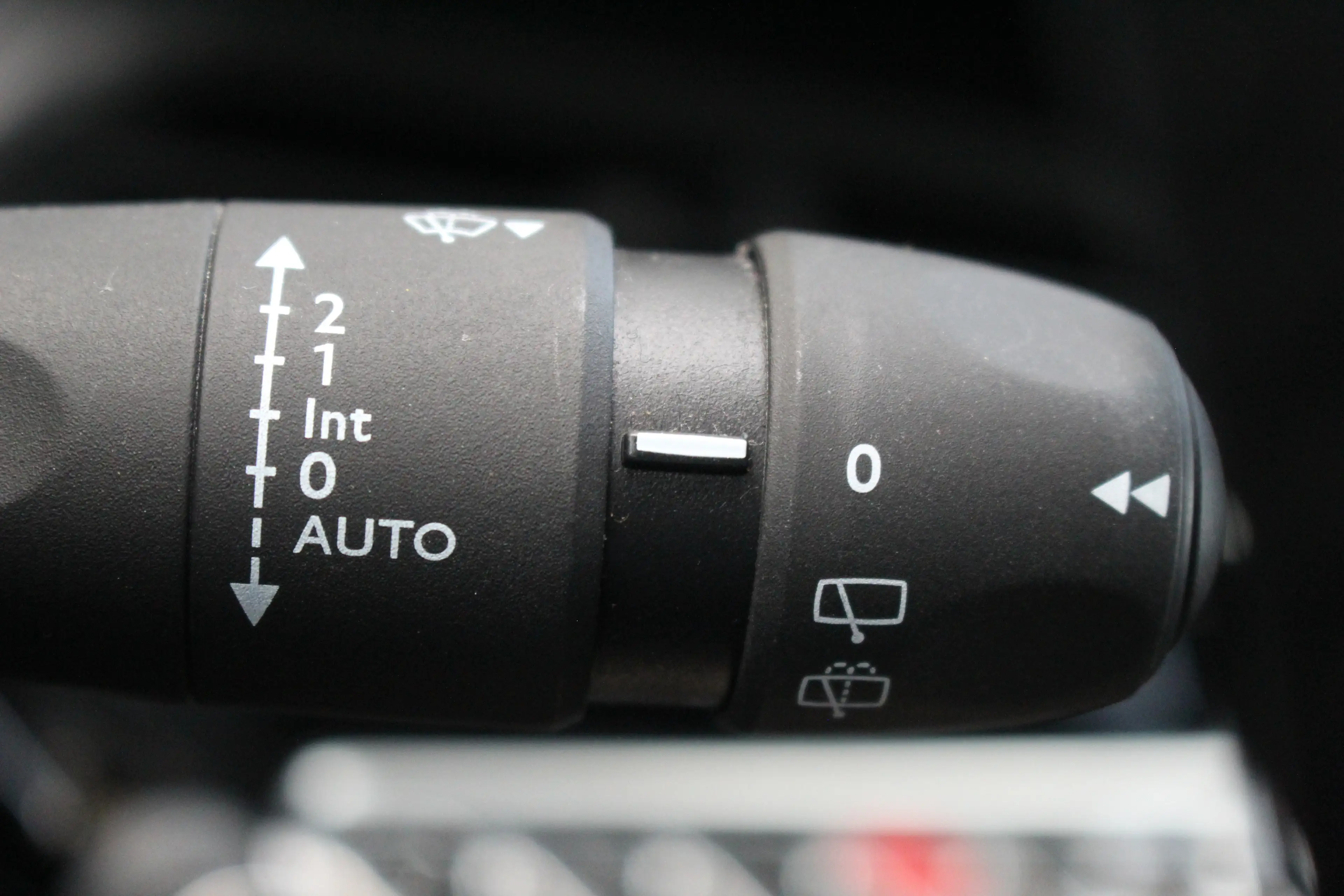 Peugeot e-208 EV Allure Pack 50 kWh — photo 17