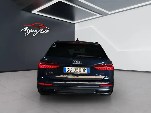 Audi A6 view 4