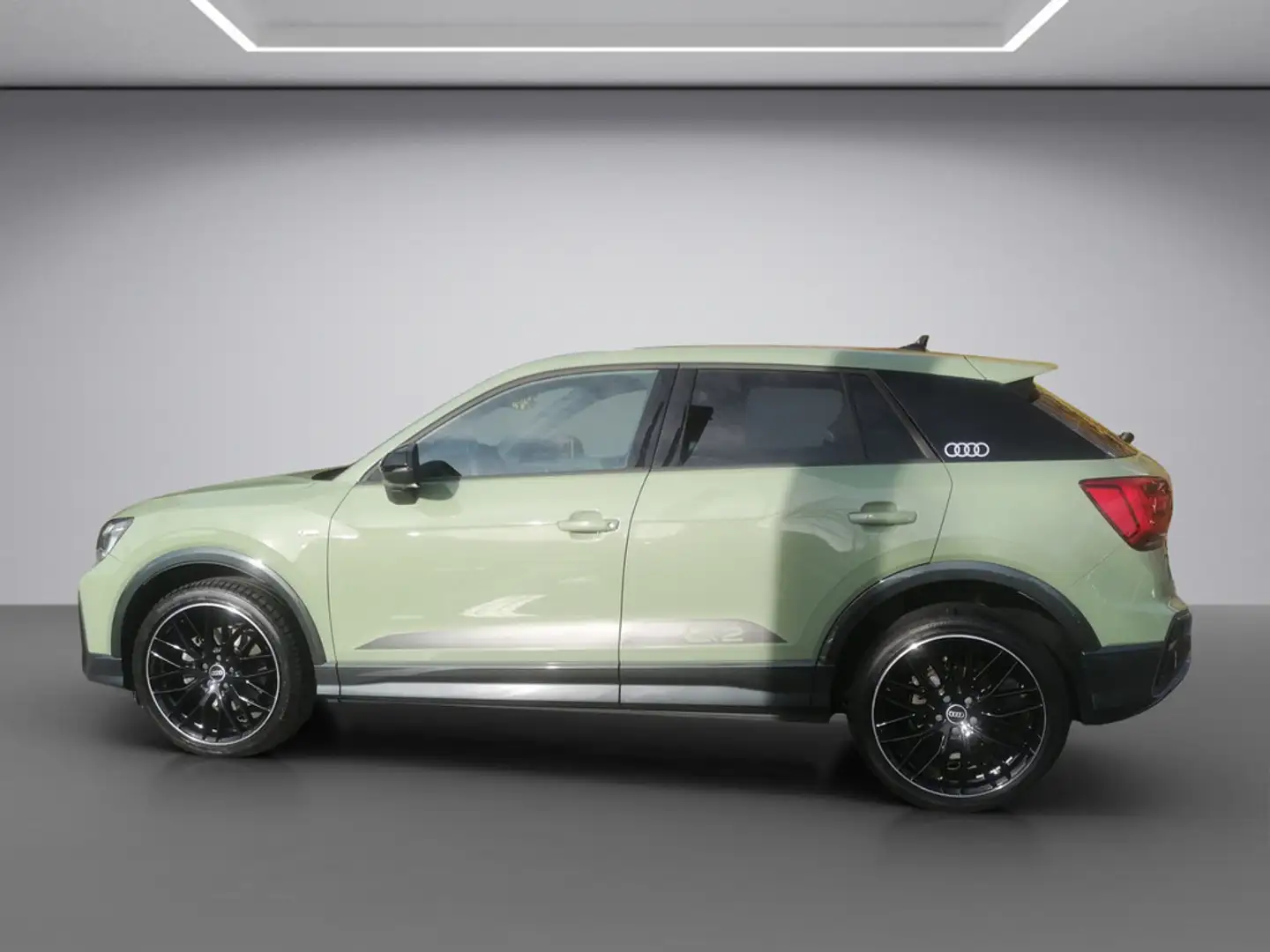 Audi Q2 35 TFSI edition one, Navi, Optik Schwarz, Sound System Grün - 2