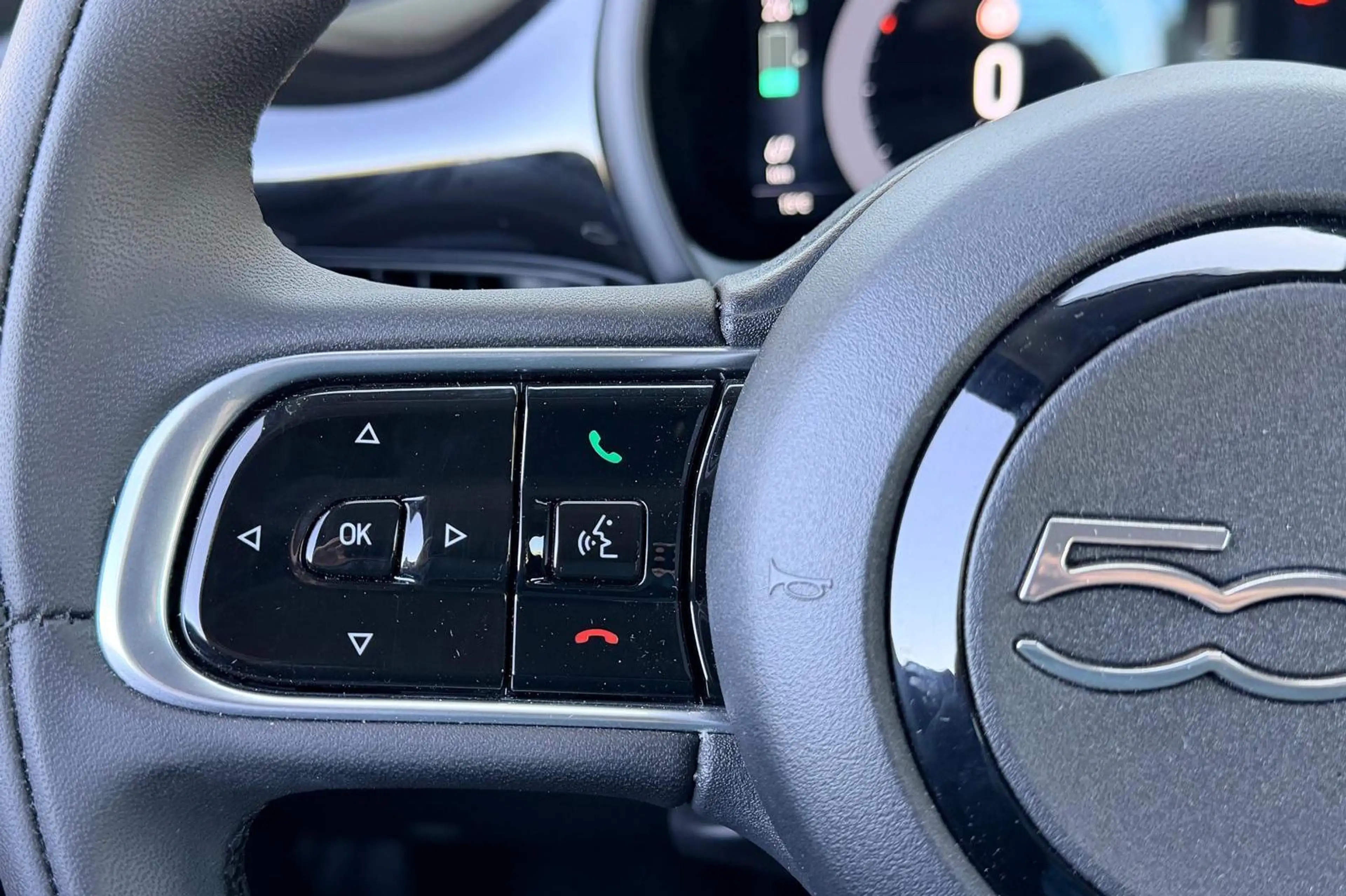 Fiat 500e Icon 42 kWh | SOH 95,2%| Navigatie via App | Clima — photo 14