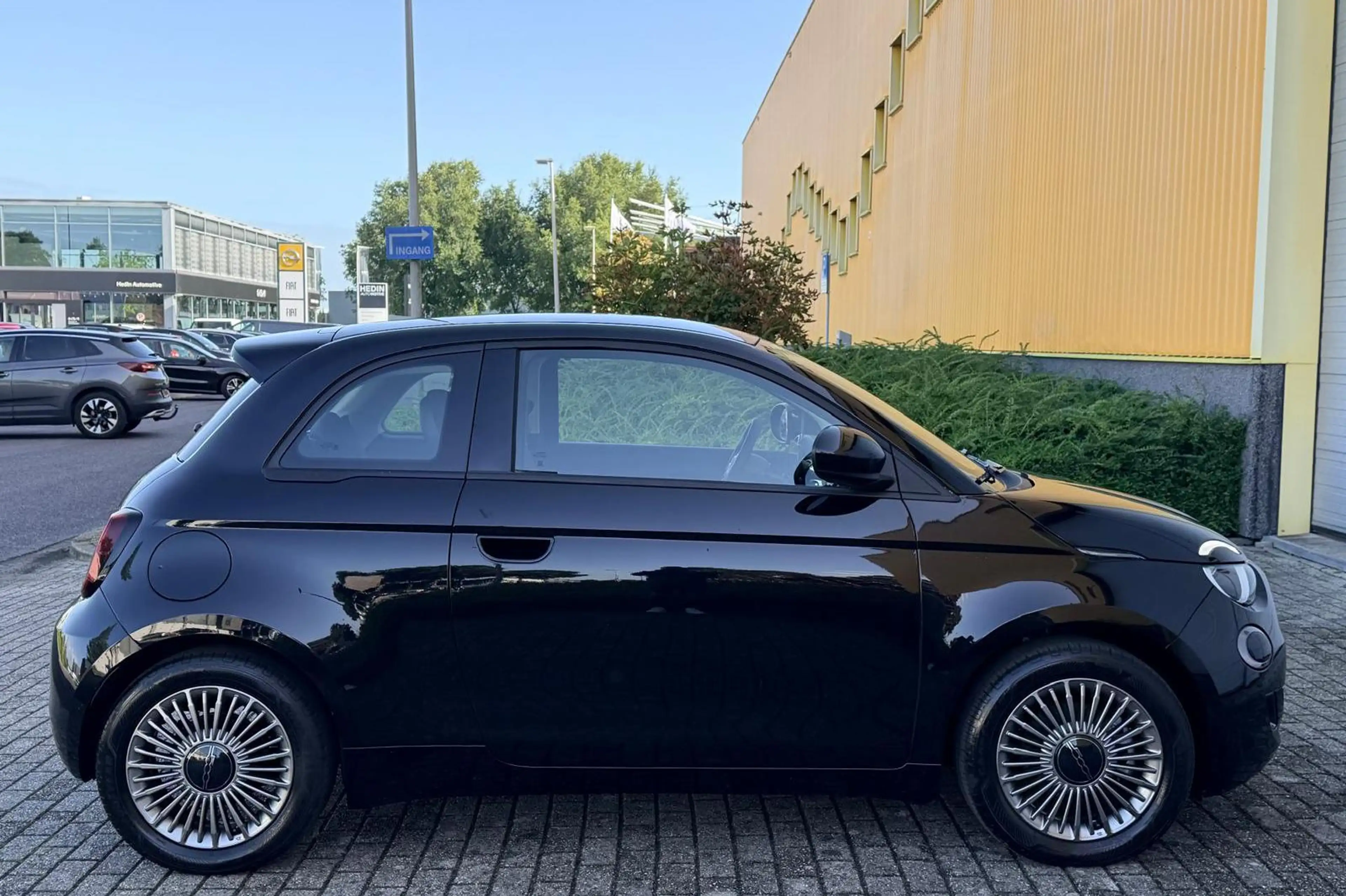 Fiat 500e Icon 42 kWh | SOH 95,2%| Navigatie via App | Clima — photo 10