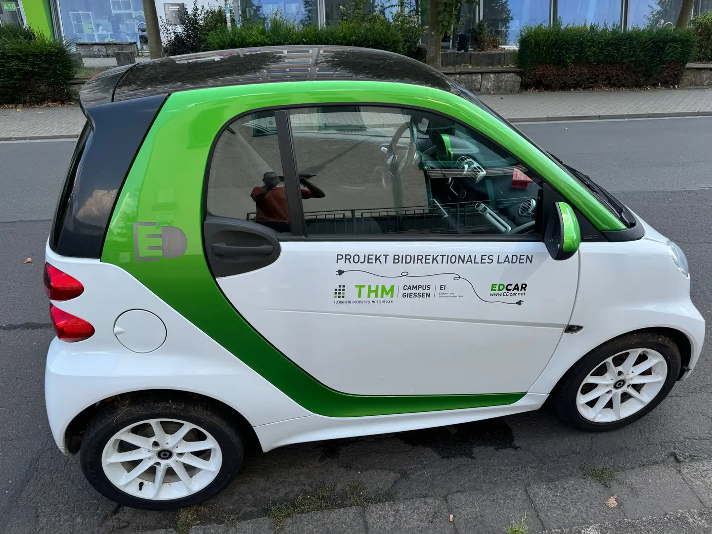 smart forTwo Elektro Smart 451 ED 3 unfallfrei als Bastler KFZ Weiß - 1