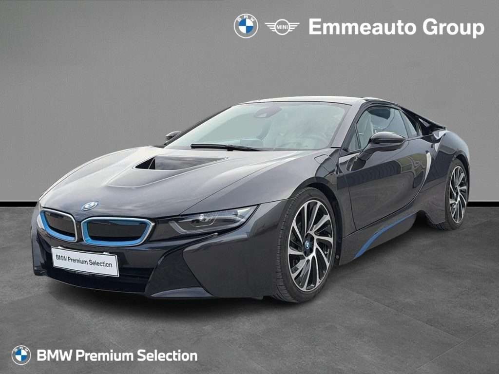 BMW i8