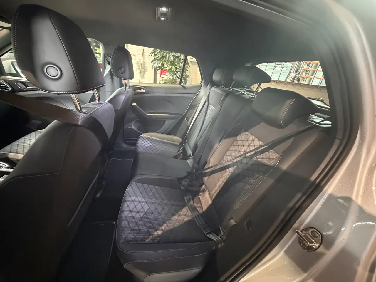 Volkswagen T-Cross 1.0 TSI R-Line Business AUTOMAAT DSG, миниатюра 13