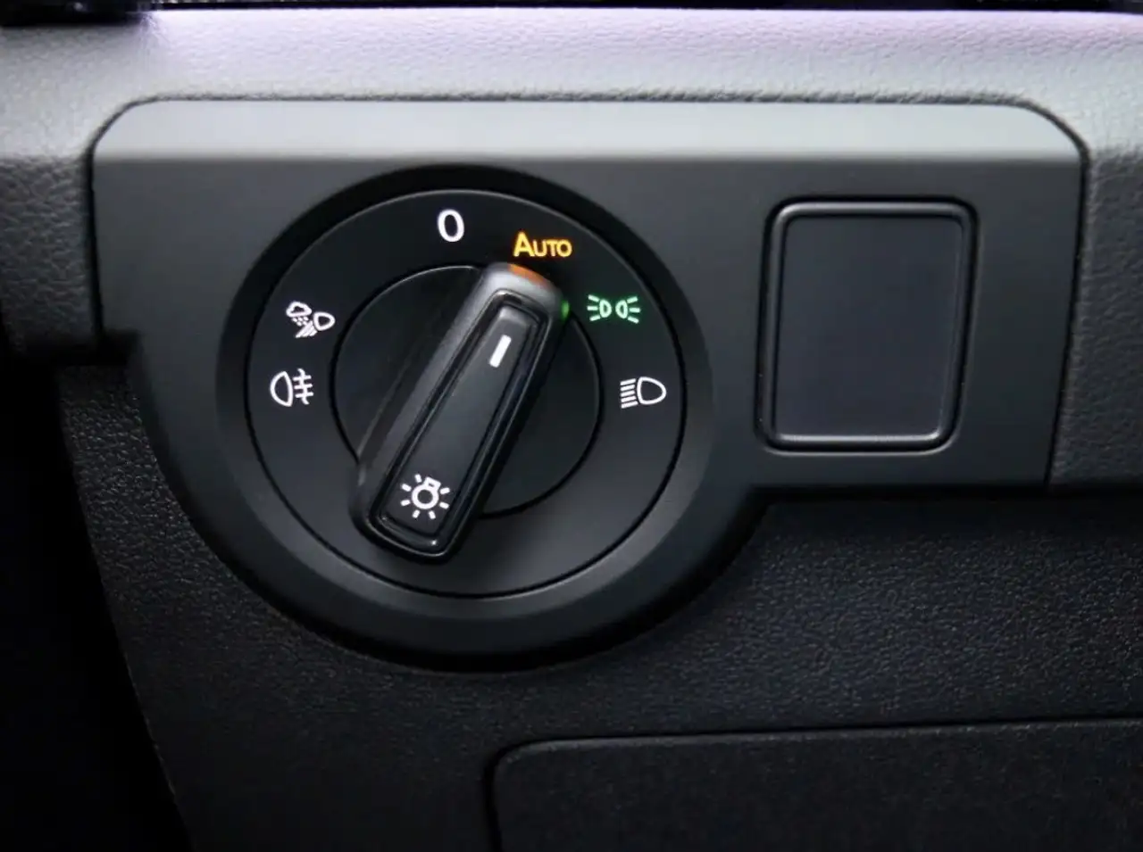 Volkswagen T-Cross 1.0 TSI R-Line Business AUTOMAAT DSG, миниатюра 20