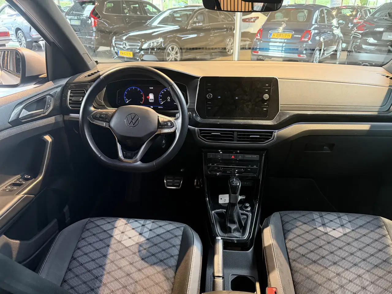 Volkswagen T-Cross 1.0 TSI R-Line Business AUTOMAAT DSG, миниатюра 15