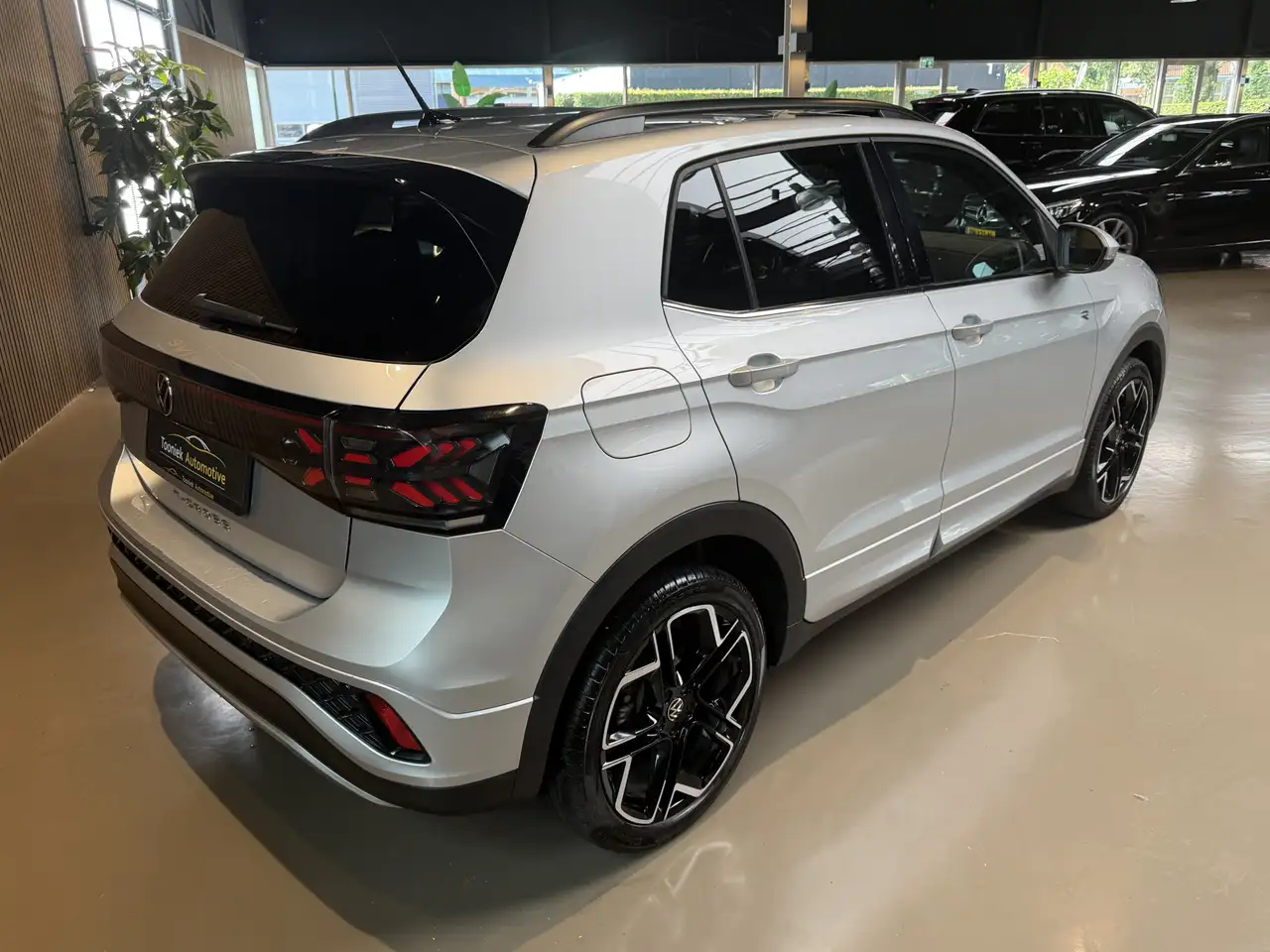 Volkswagen T-Cross 1.0 TSI R-Line Business AUTOMAAT DSG, миниатюра 3