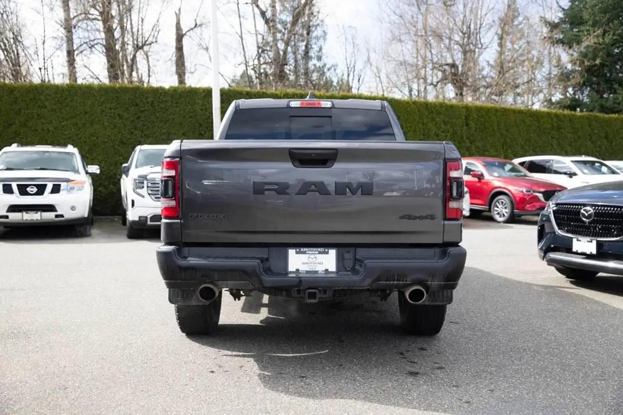 RAM 1500 снимка RAM 1500
