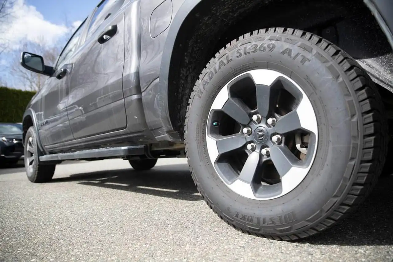 RAM 1500 снимка RAM 1500