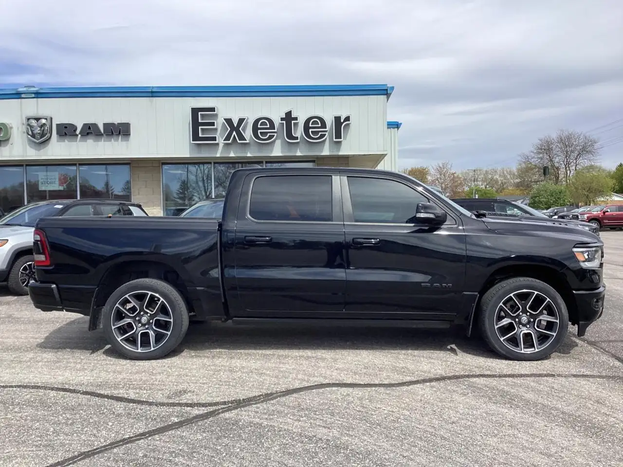 RAM 1500 снимка RAM 1500