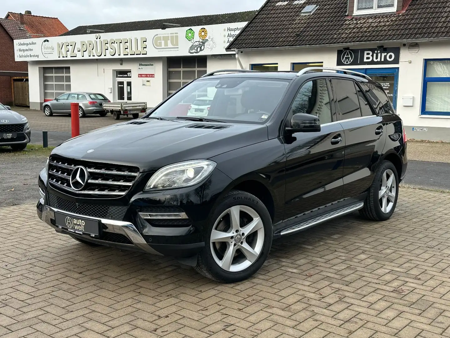 Mercedes-Benz ML 350 CDI, 4Matic, Leder, Xenon, 360°, Memory Negru - 1
