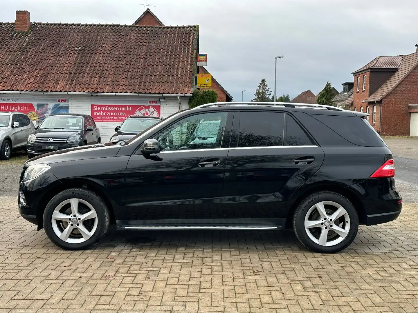 Mercedes-Benz ML 350 CDI, 4Matic, Leder, Xenon, 360°, Memory Negru - 2